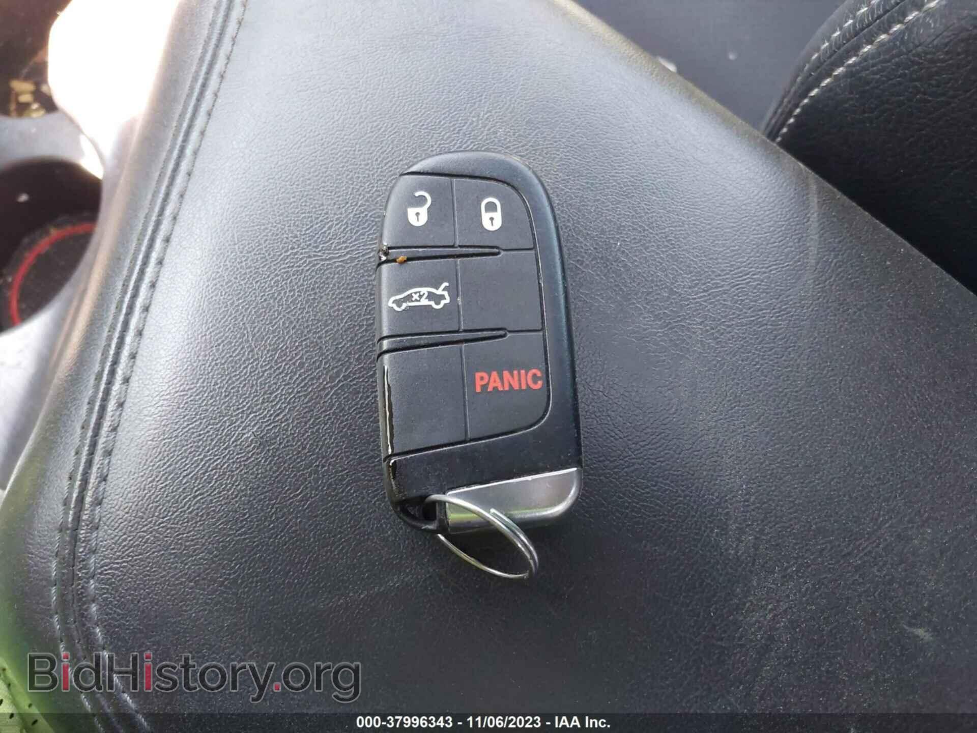 2015 DODGE CHALLENGER - VIN: 2C3CDZAT2FH855807 - Фото 11