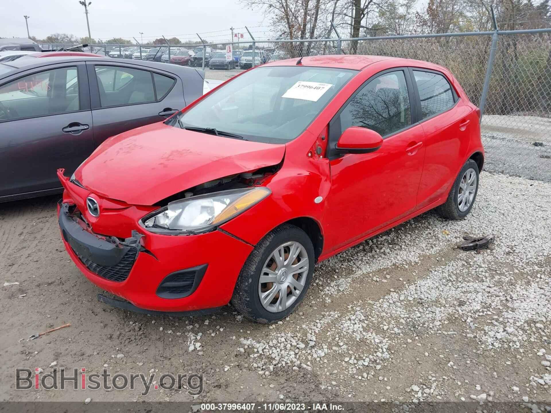 2012 MAZDA MAZDA2 - VIN: JM1DE1KYXC0134059 - Фото 2