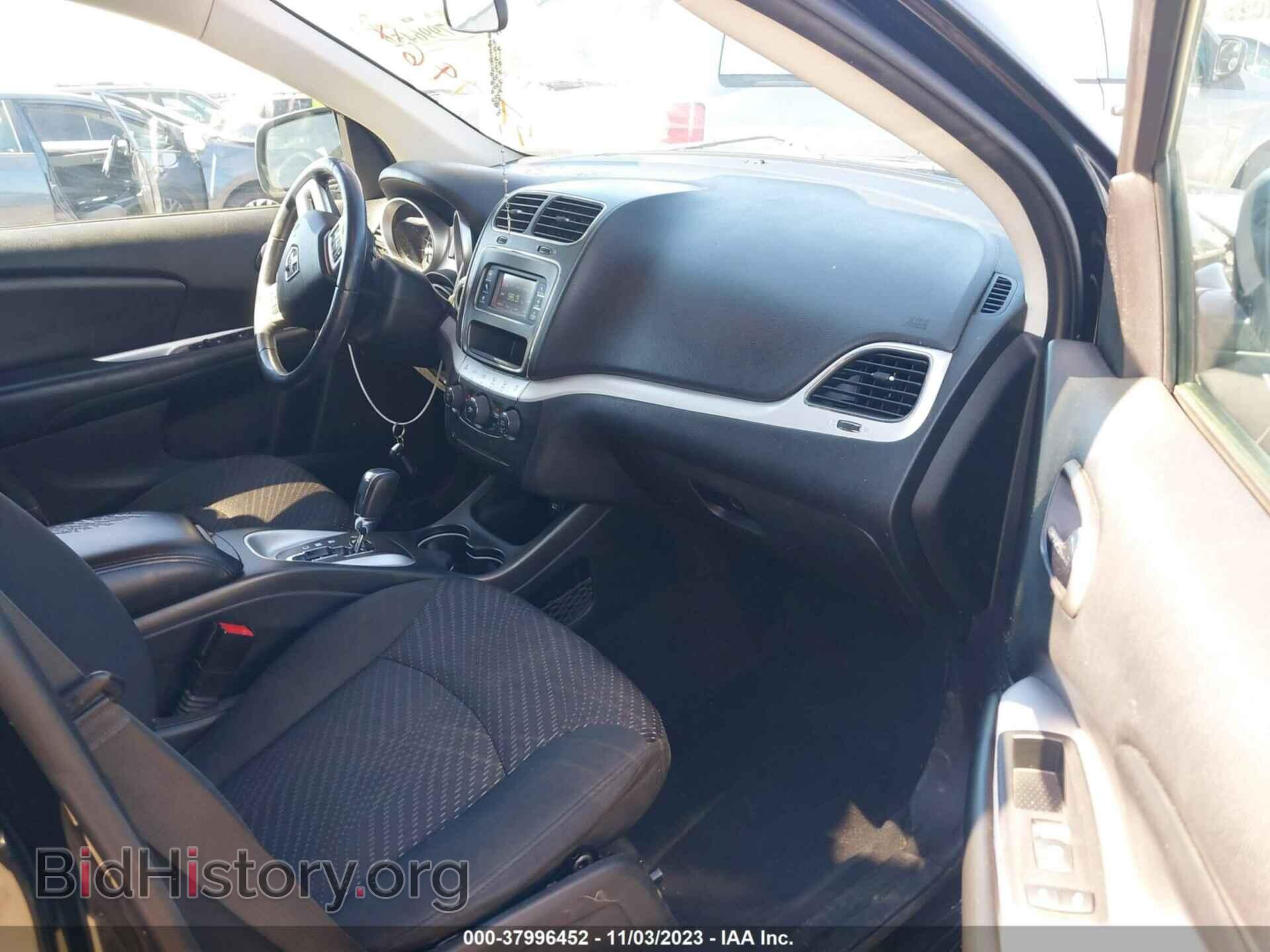 2018 DODGE JOURNEY - VIN: 3C4PDCAB6JT242557 - Фото 5