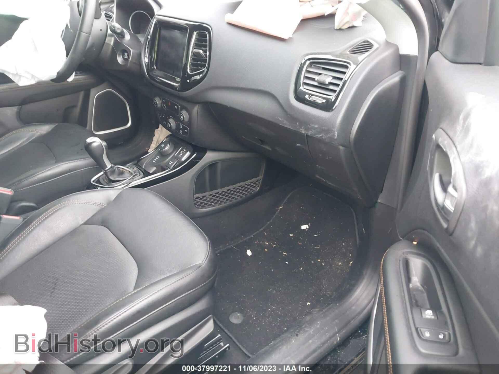 2018 JEEP COMPASS - VIN: 3C4NJDCB9JT501075 - Фото 5