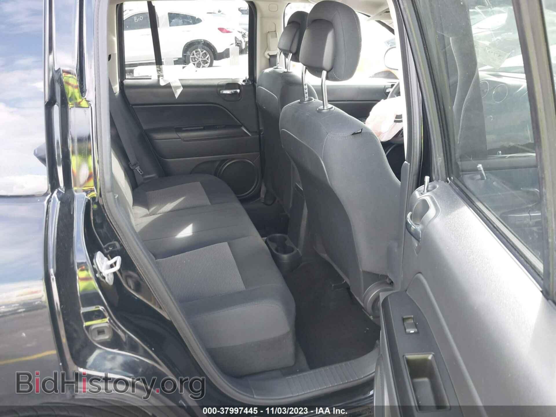 2012 JEEP COMPASS - VIN: 1C4NJCBA8CD520793 - Photo 8