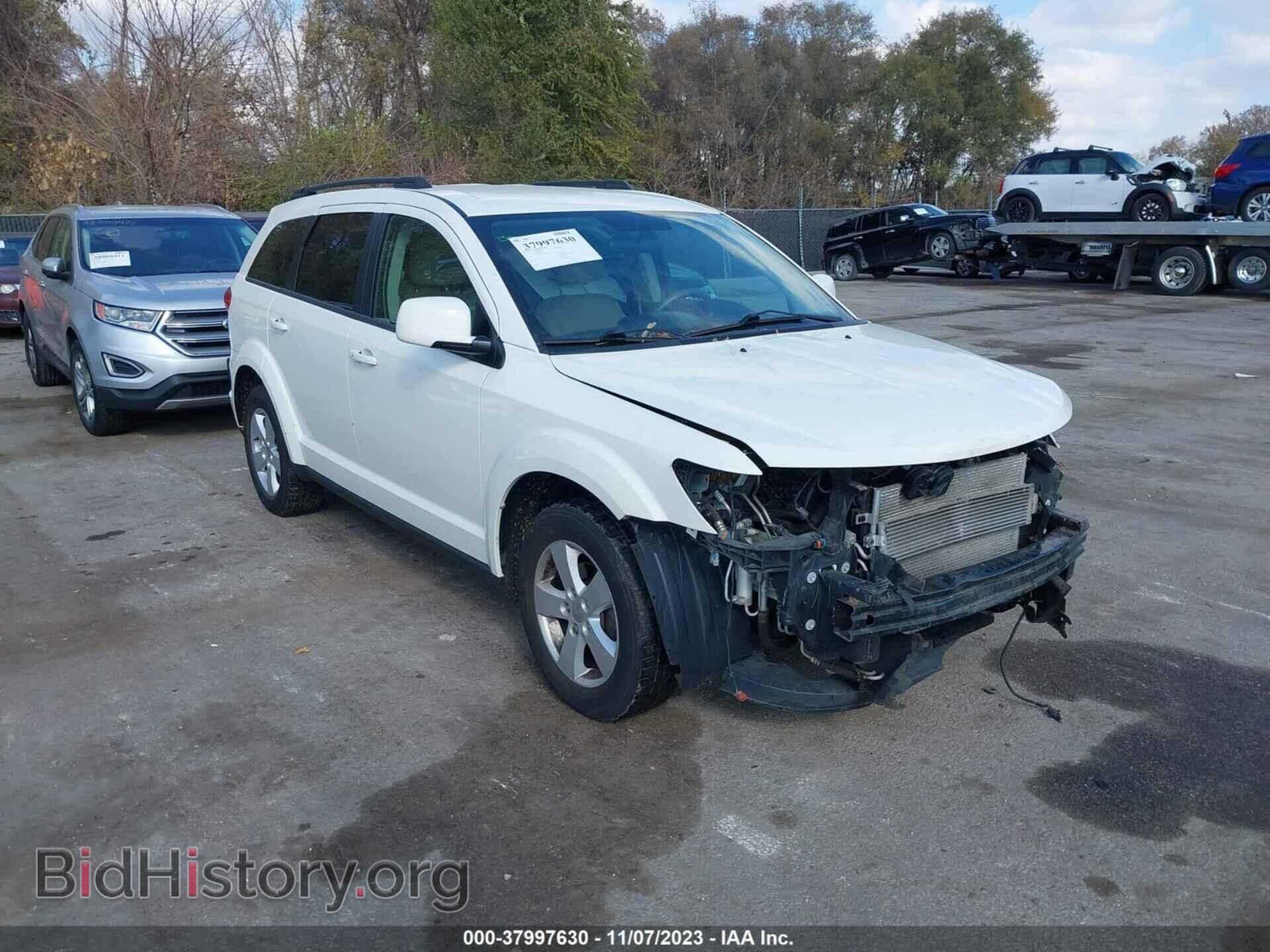 Photo 3D4PH1FG4BT562297 - DODGE JOURNEY 2011