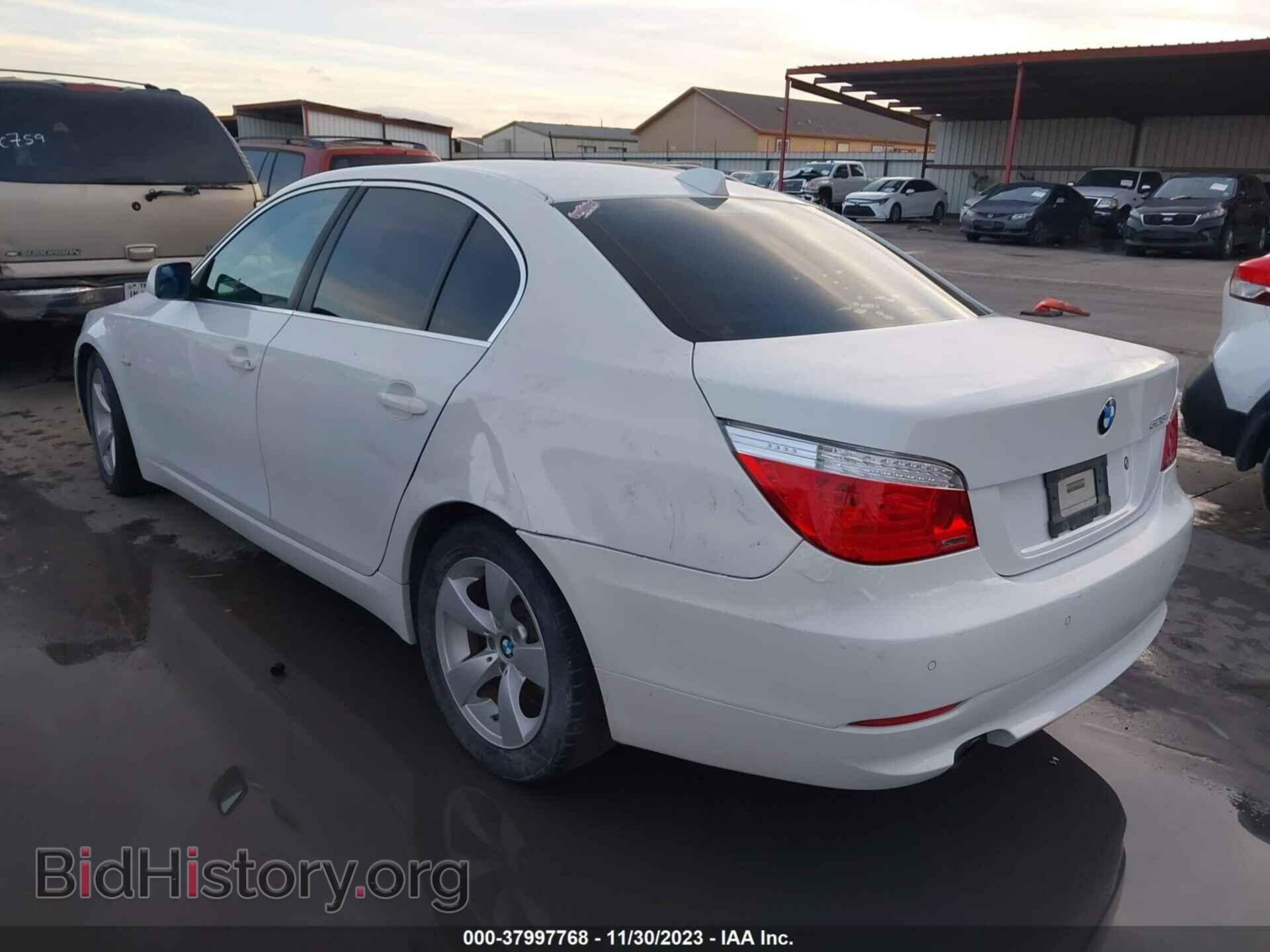 2008 BMW 528I - VIN: WBANU53598CT17636 - Фото 3