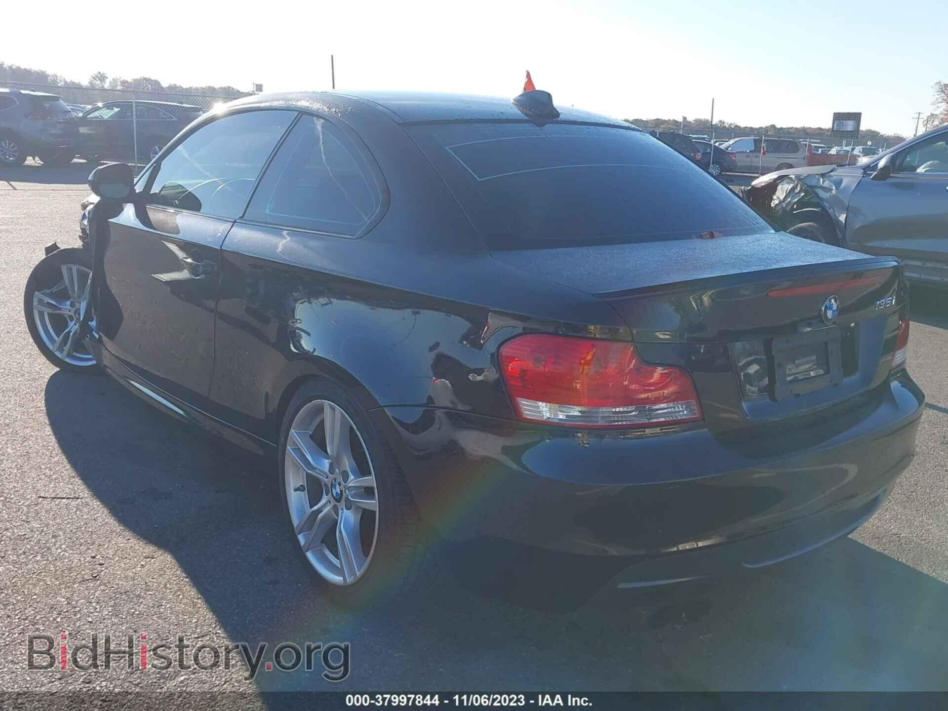 2011 BMW 135I - VIN: WBAUC9C59BVM09377 - Фото 3