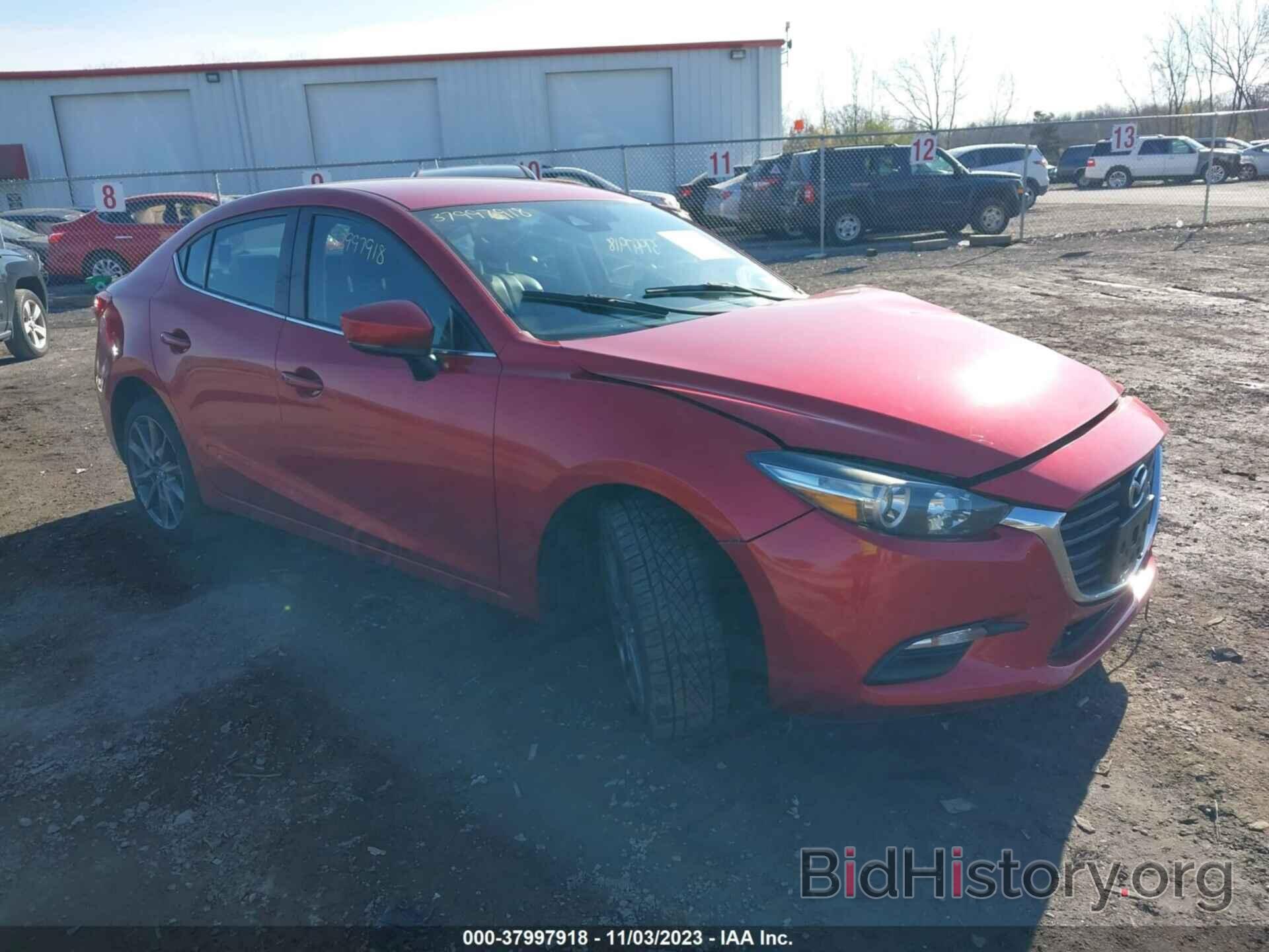 Photo 3MZBN1V35JM159028 - MAZDA MAZDA3 2018