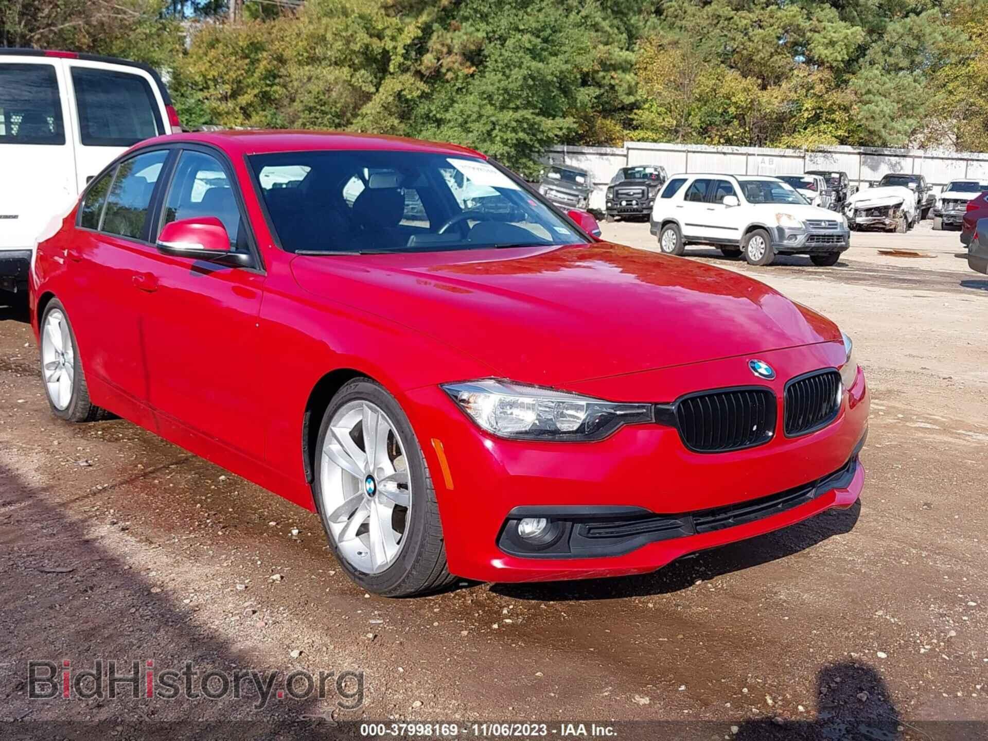 Photo WBA8E1G55GNU10511 - BMW 320I 2016
