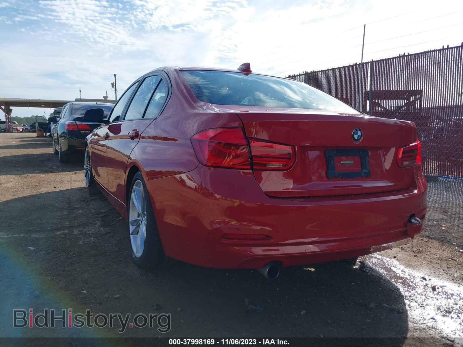 2016 BMW 320I - VIN: WBA8E1G55GNU10511 - Фото 3
