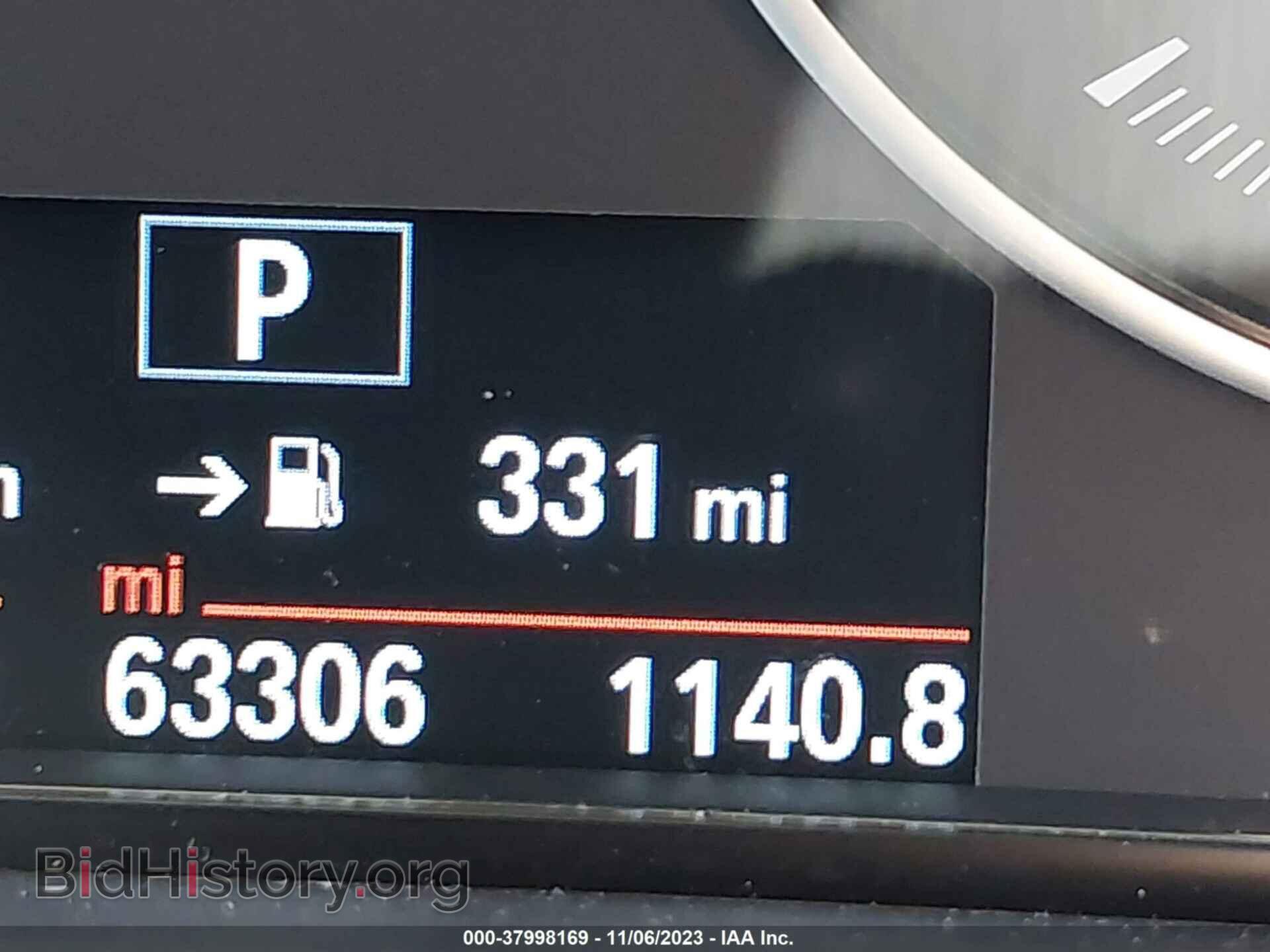 2016 BMW 320I - VIN: WBA8E1G55GNU10511 - Фото 7