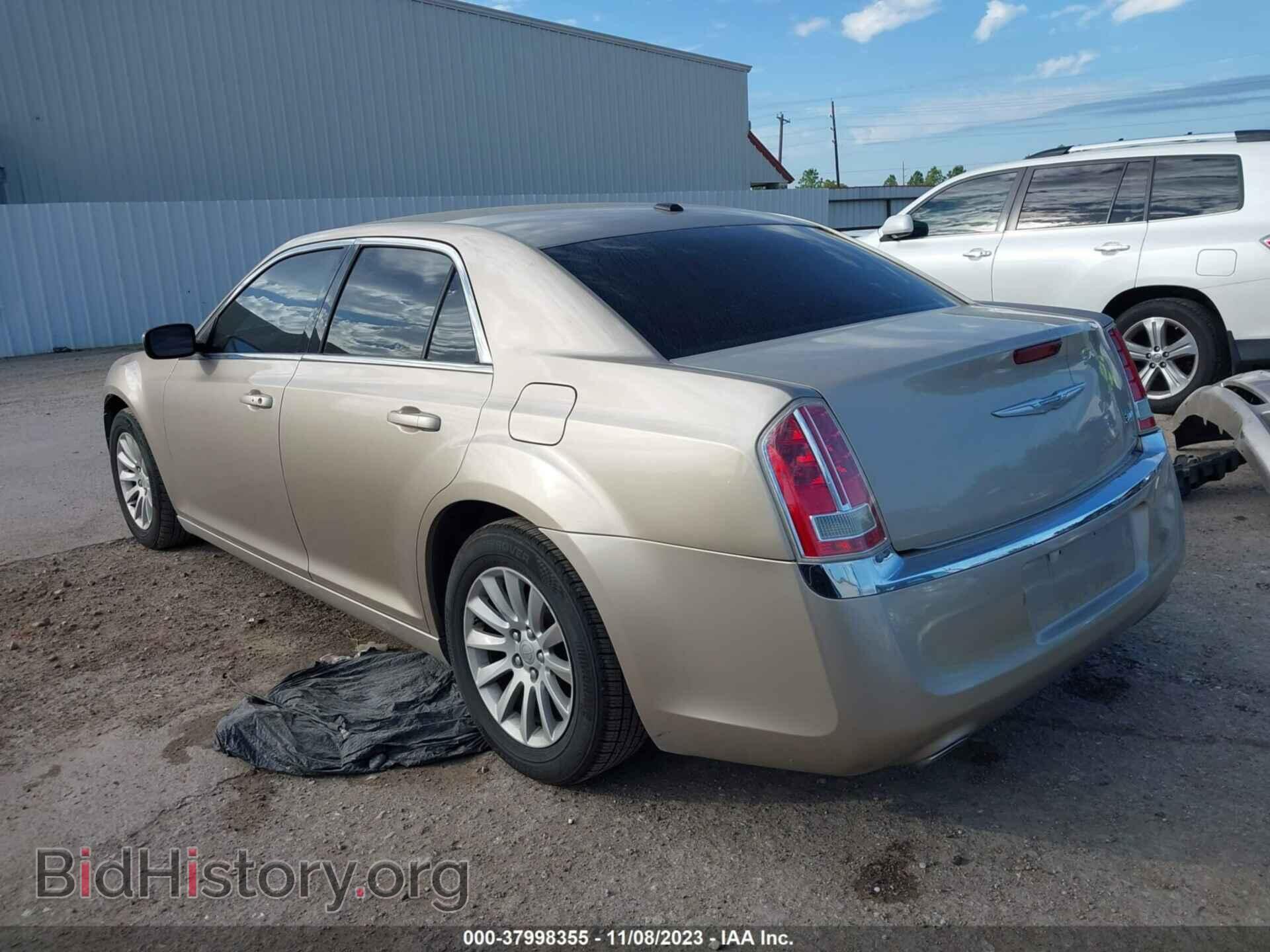 2012 CHRYSLER 300 - VIN: 2C3CCAAG4CH273209 - Photo 3