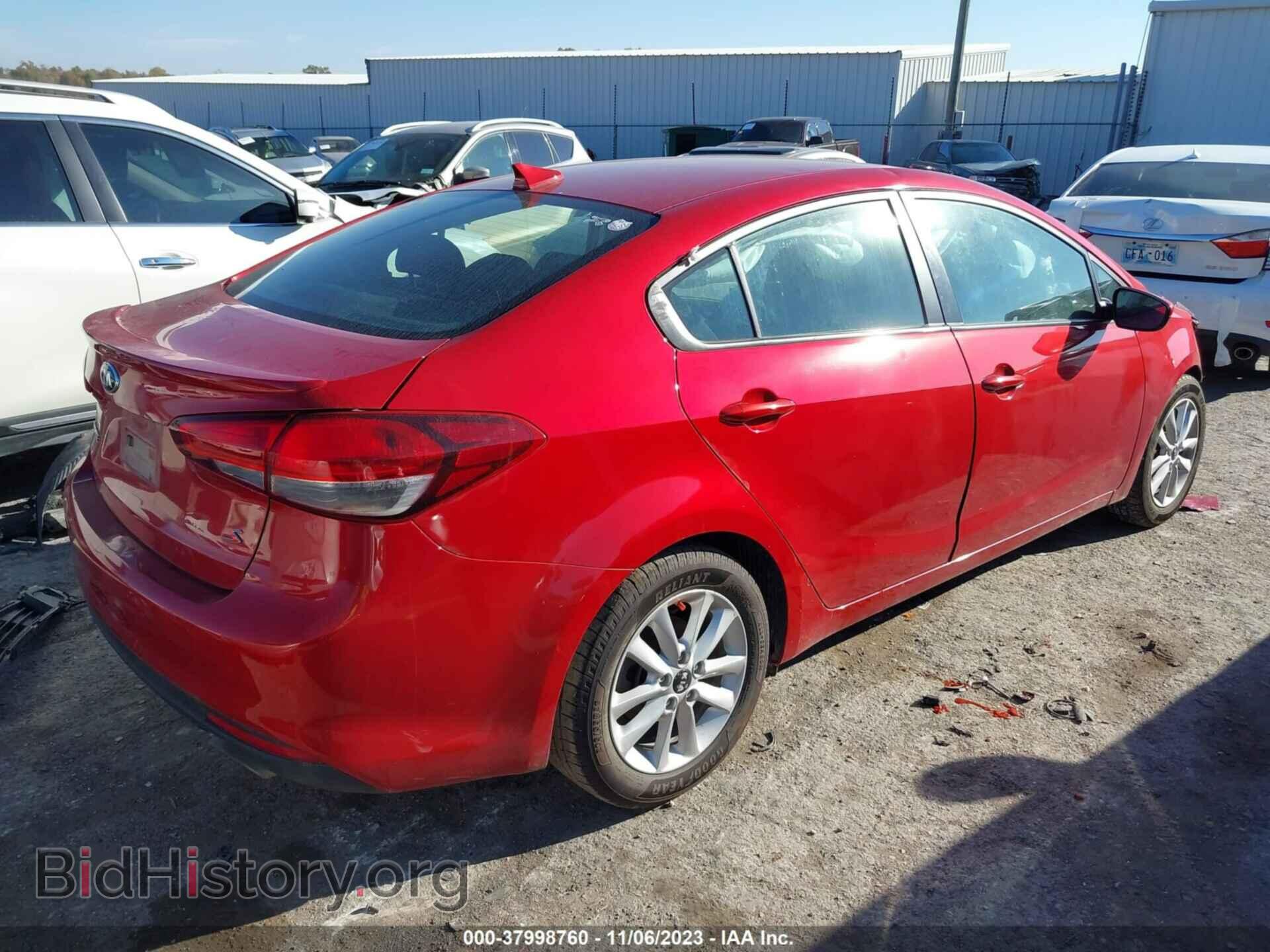 2017 KIA FORTE - VIN: 3KPFL4A75HE011468 - Фото 4