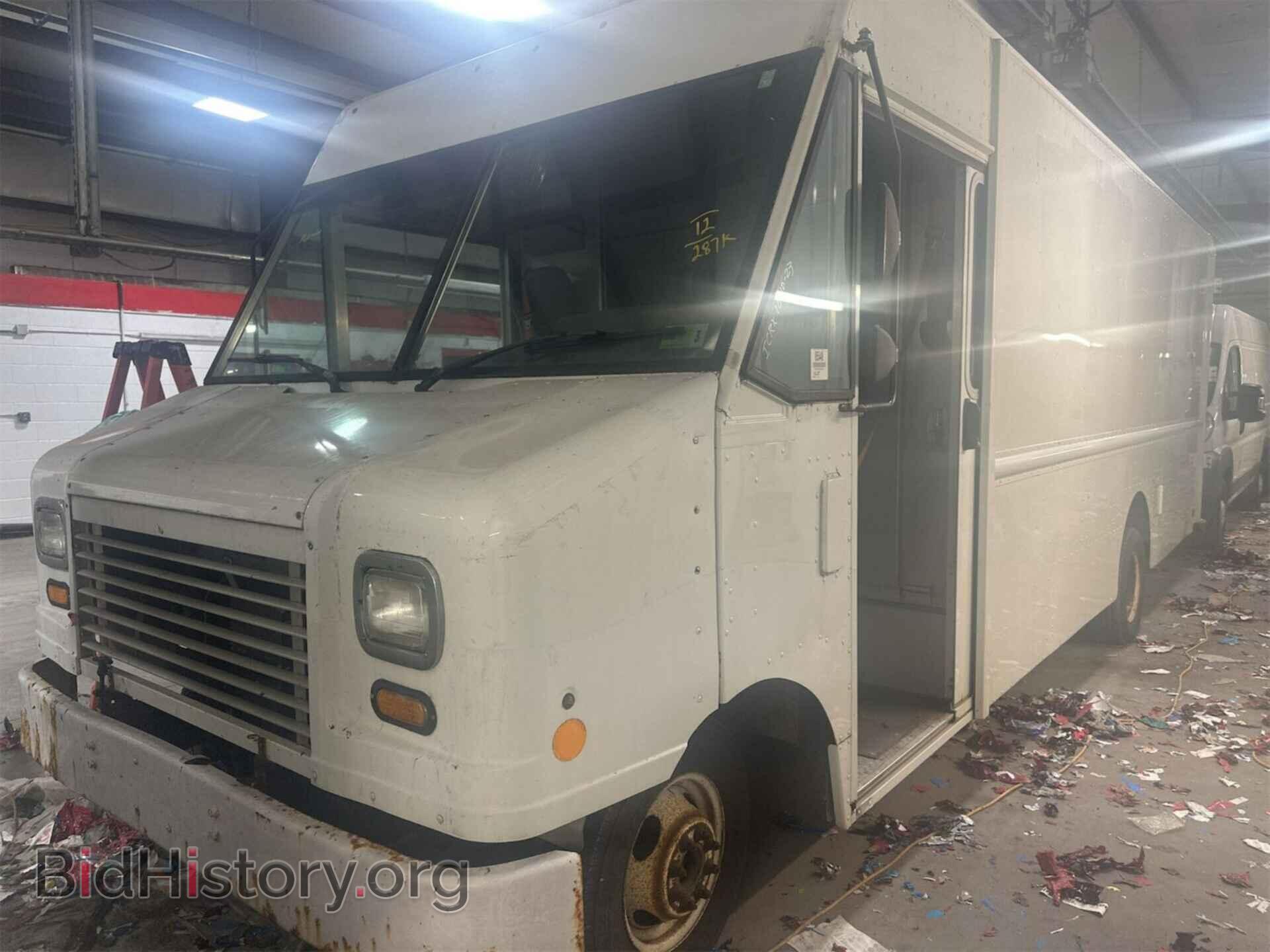 2012 FORD ECONOLINE - VIN: 1FC2E3KL7CDA47624 - Photo 2