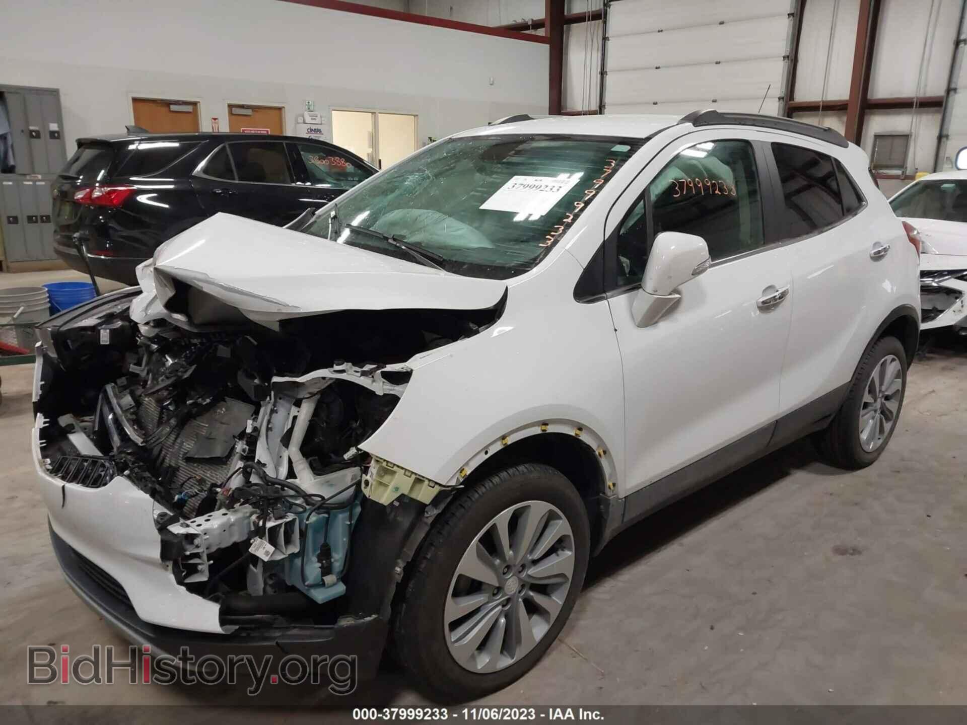 2018 BUICK ENCORE - VIN: KL4CJESB3JB579412 - Фото 2