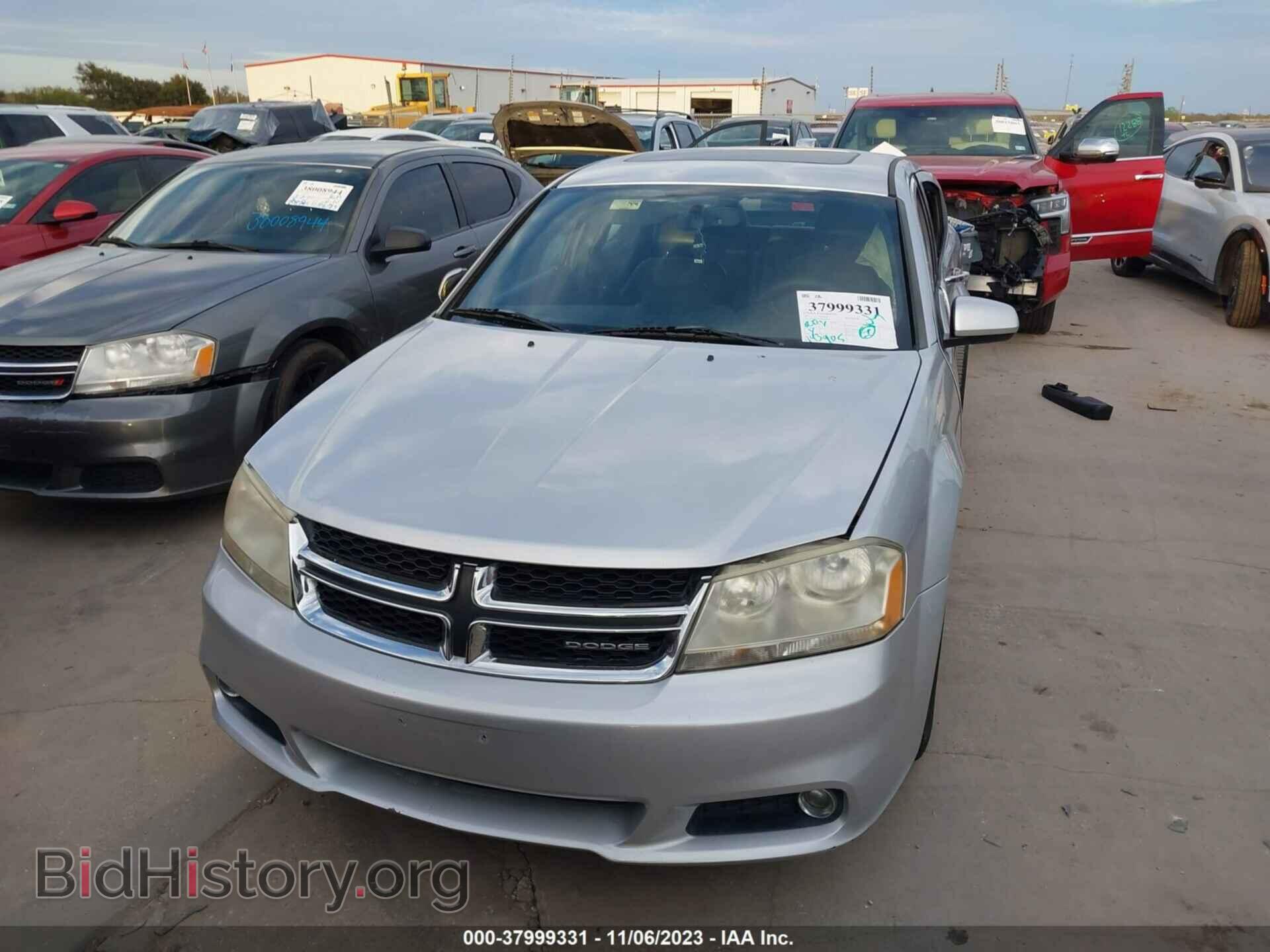 2011 DODGE AVENGER - VIN: 1B3BD2FG5BN573383 - Фото 13