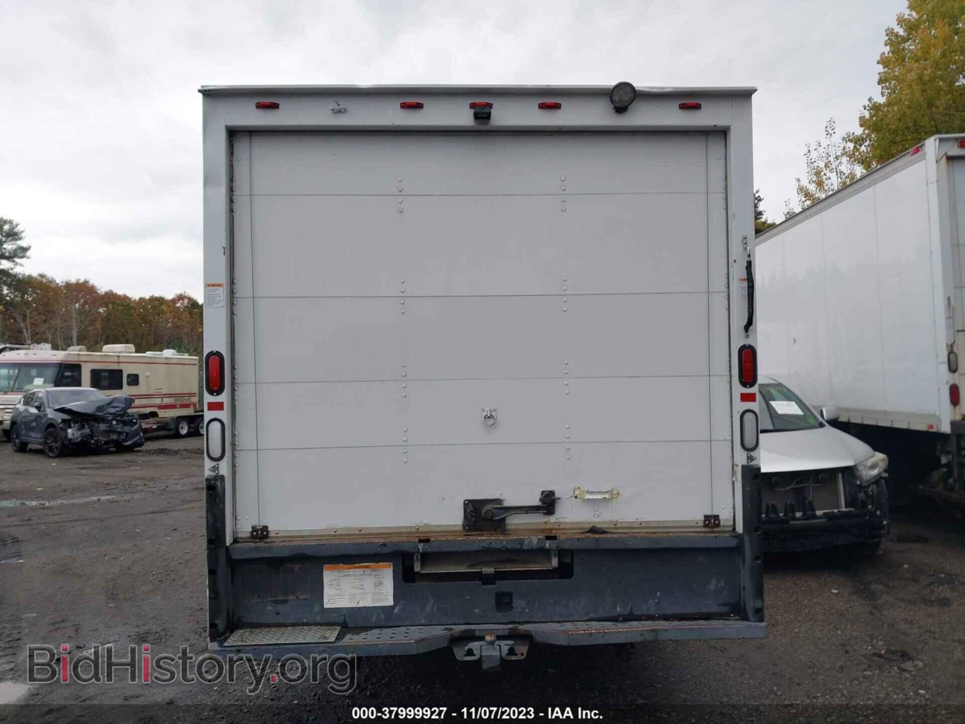 2011 FORD E-350 CUTAWAY - VIN: 1FDWE3FL2BDA63896 - Фото 8