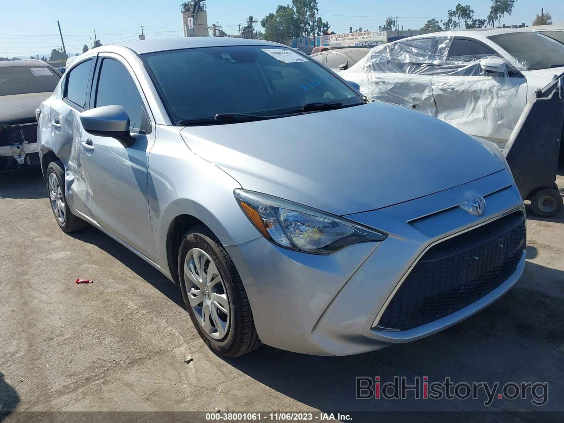 Photo 3MYDLBYV6LY714697 - TOYOTA YARIS SEDAN 2020