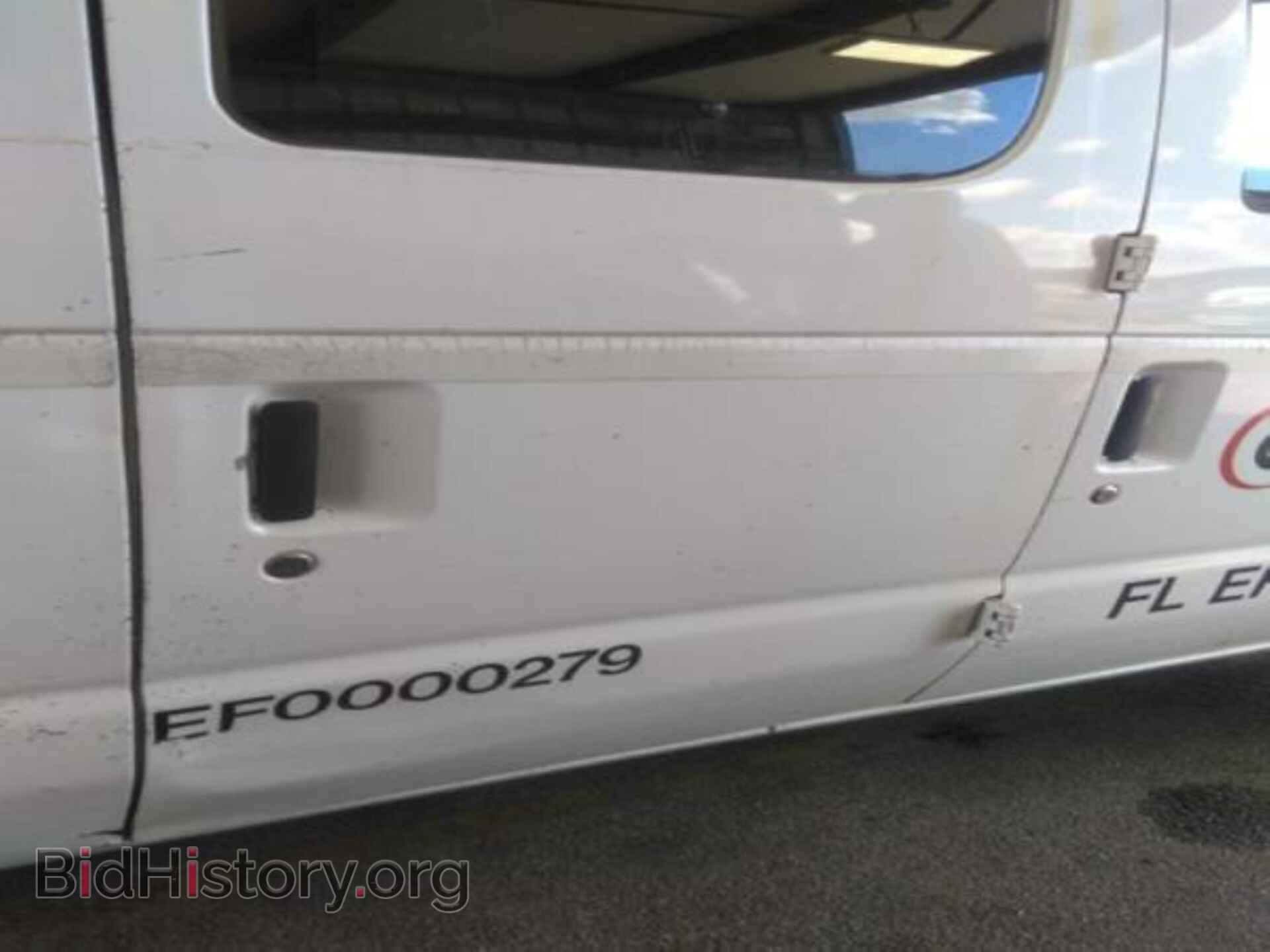 2007 FORD E-250 - VIN: 1FTNE24L07DA52772 - Фото 2