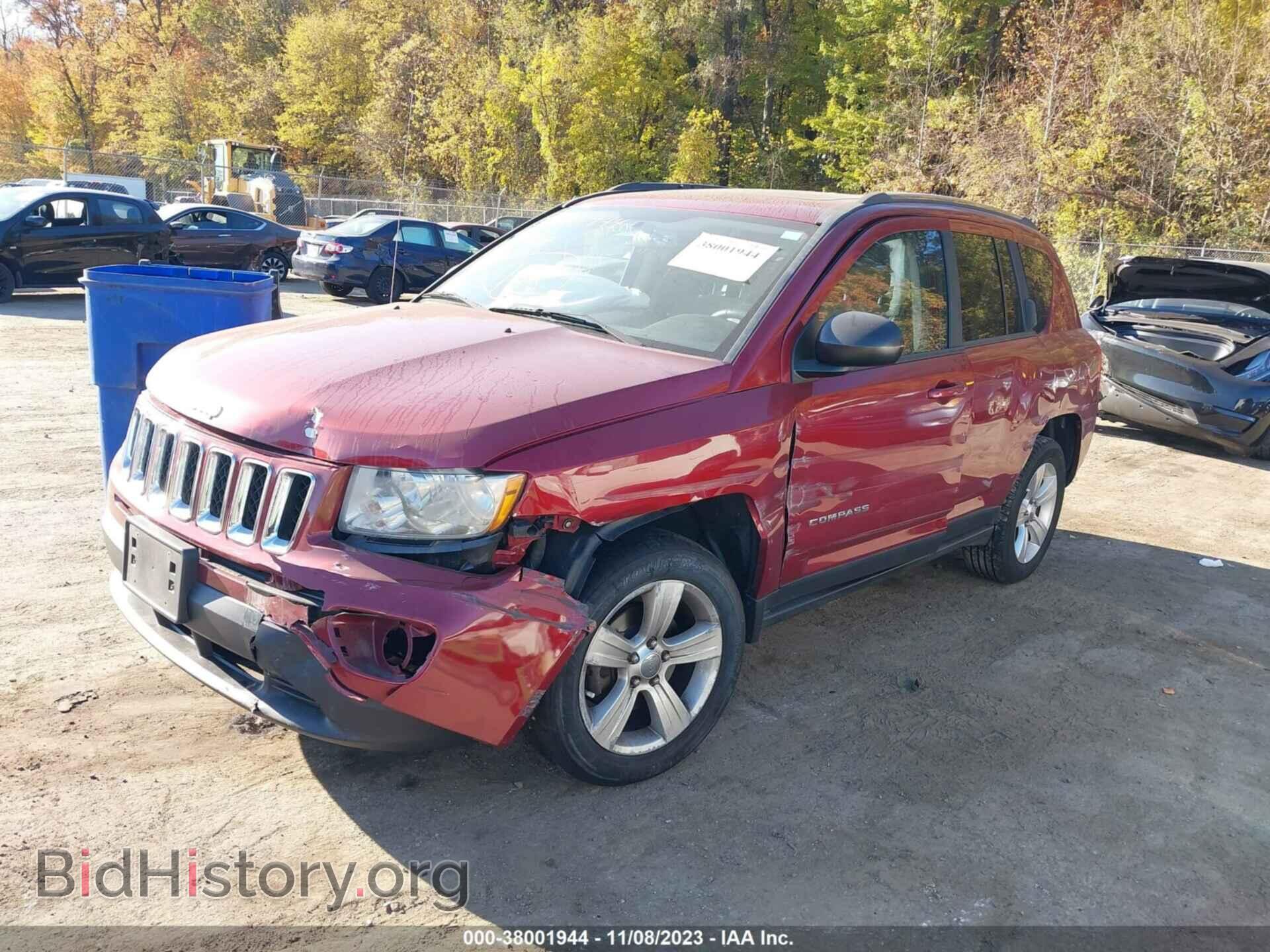 2012 JEEP COMPASS - VIN: 1C4NJDEB7CD718128 - Фото 2