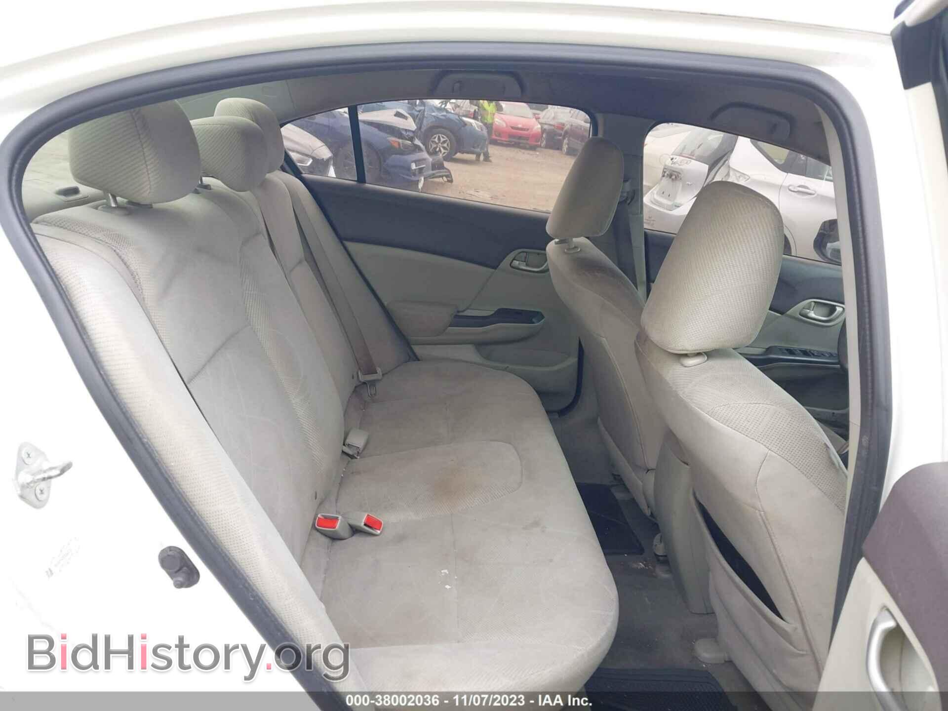 2012 HONDA CIVIC - VIN: 19XFB2F52CE343732 - Фото 8