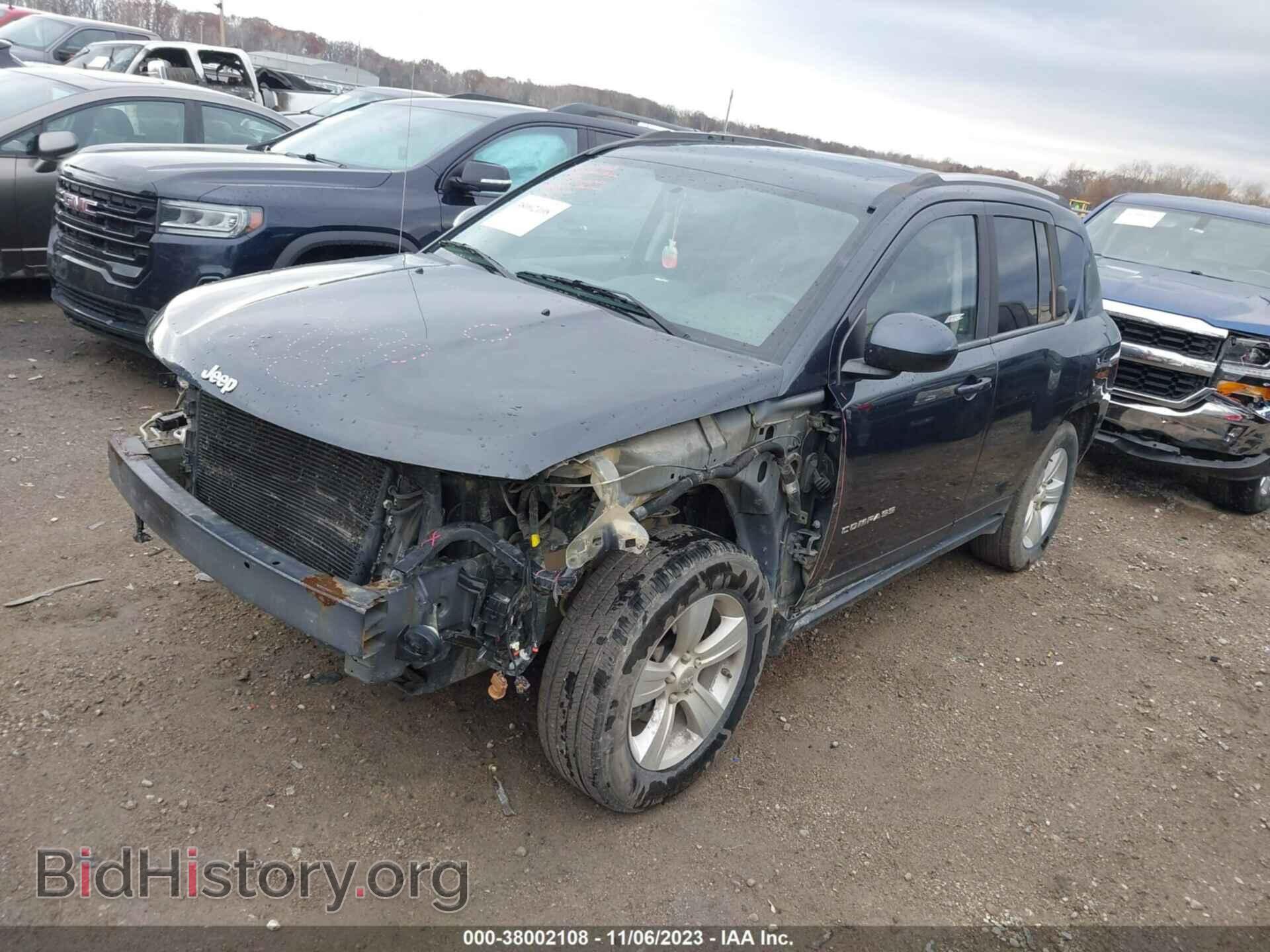 2014 JEEP COMPASS - VIN: 1C4NJCEB4ED770104 - Photo 2