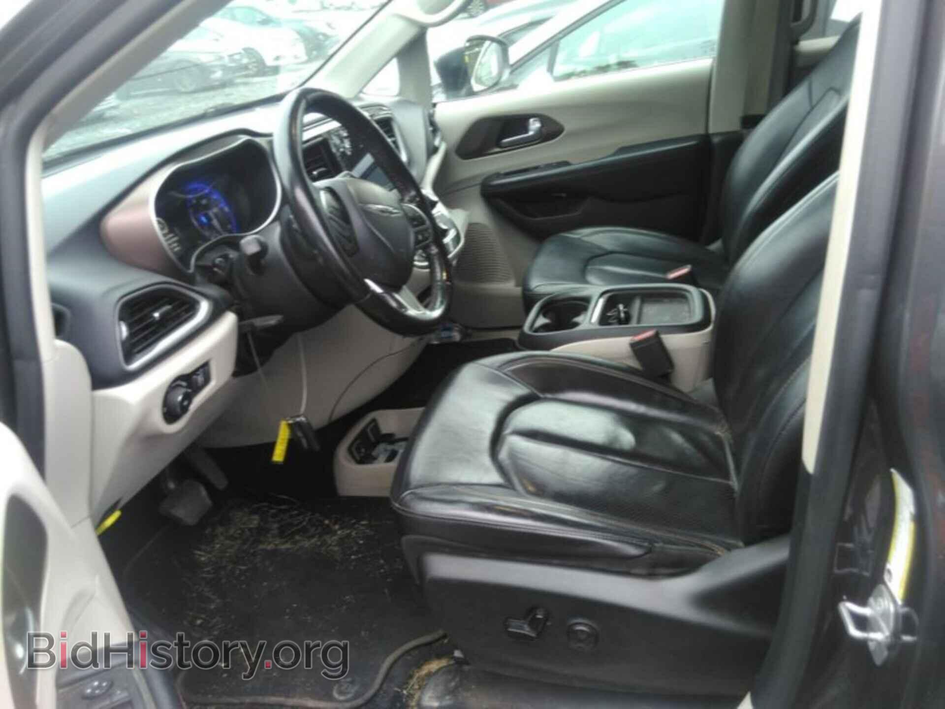 2019 CHRYSLER PACIFICA - VIN: 2C4RC1BG9KR603357 - Фото 2