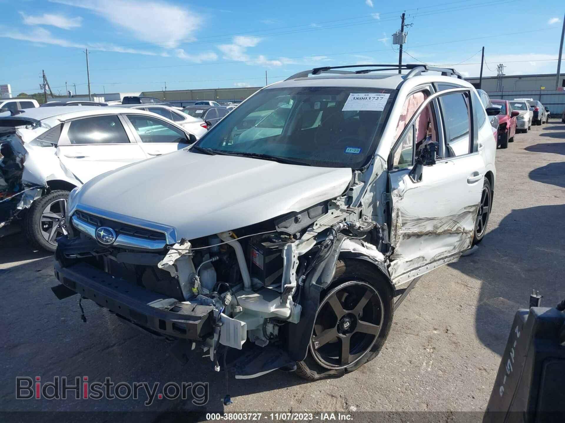 2017 SUBARU FORESTER - VIN: JF2SJAWC4HH480166 - Фото 2