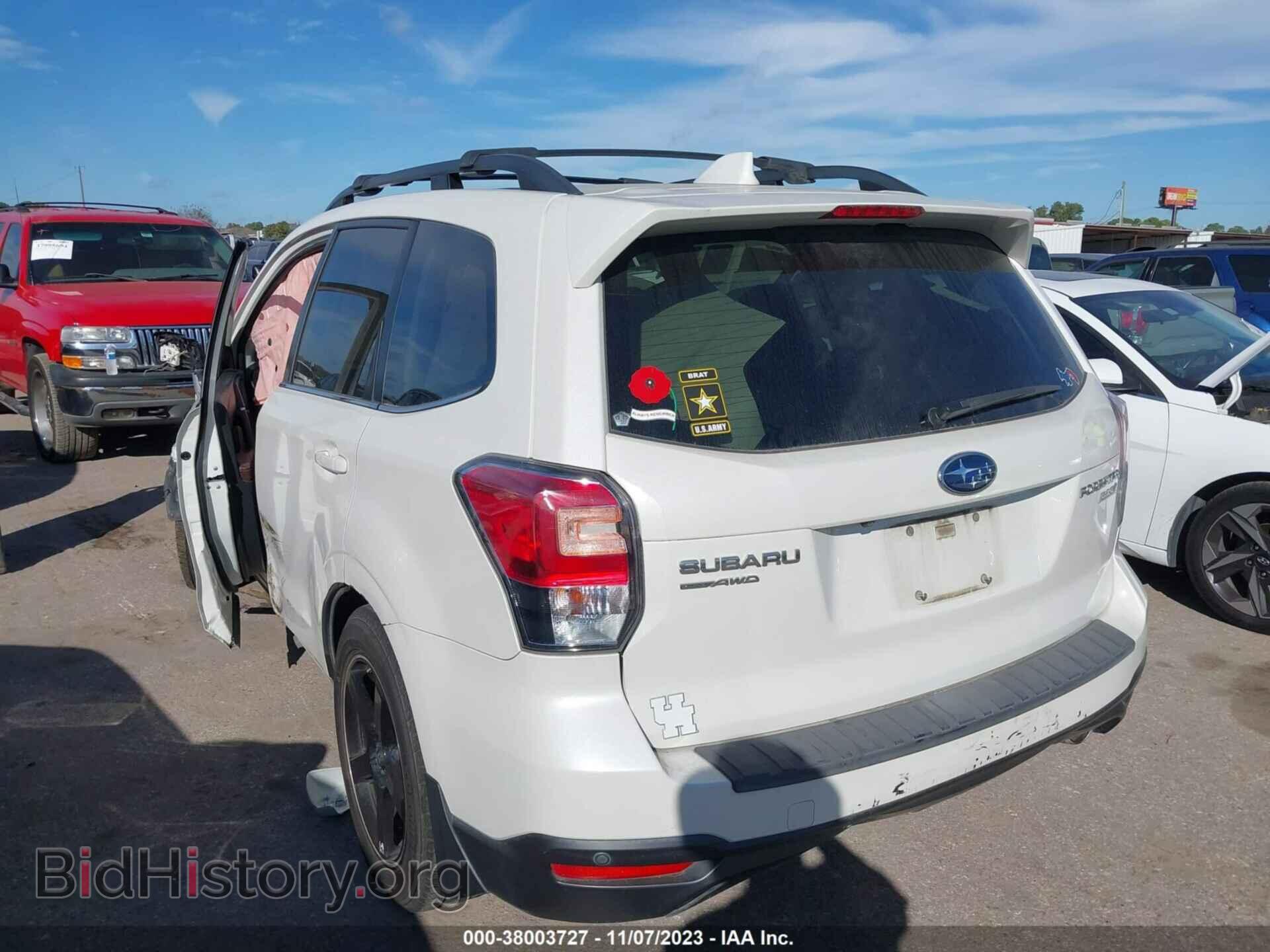 2017 SUBARU FORESTER - VIN: JF2SJAWC4HH480166 - Фото 3