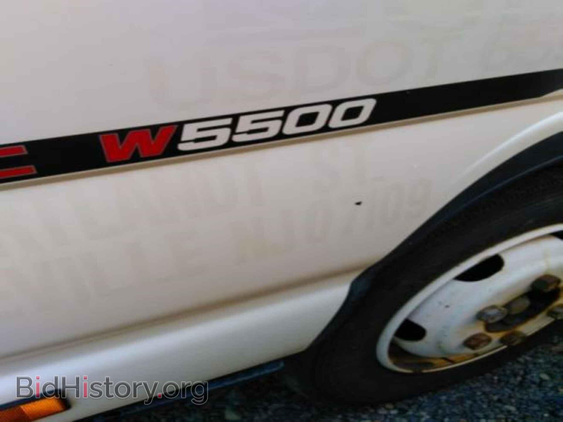 2006 GMC 5500 - VIN: J8DE5B16067902085 - Фото 3
