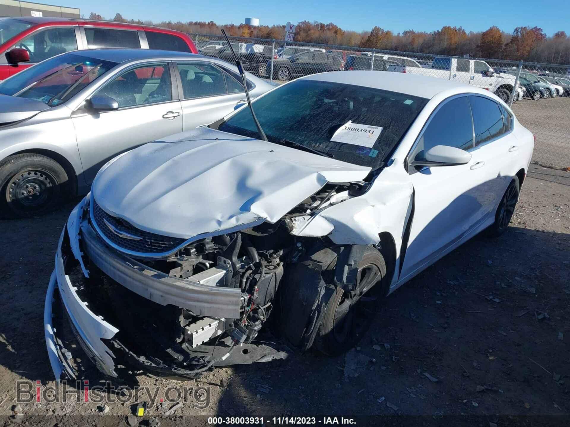2016 CHRYSLER 200 - VIN: 1C3CCCAB1GN169385 - Photo 2