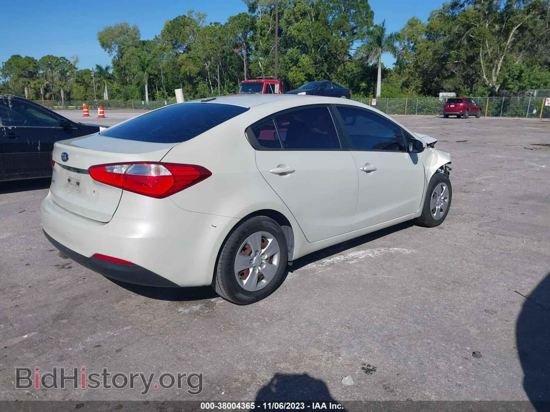 2015 KIA FORTE - VIN: KNAFK4A66F5373485 - Фото 4