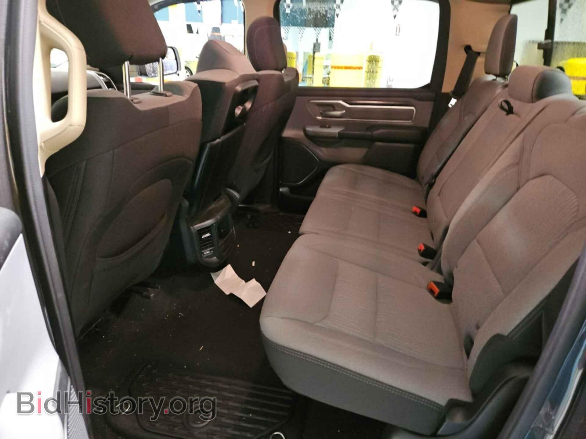 2019 RAM 1500 - VIN: 1C6SRFFT0KN776581 - Фото 6