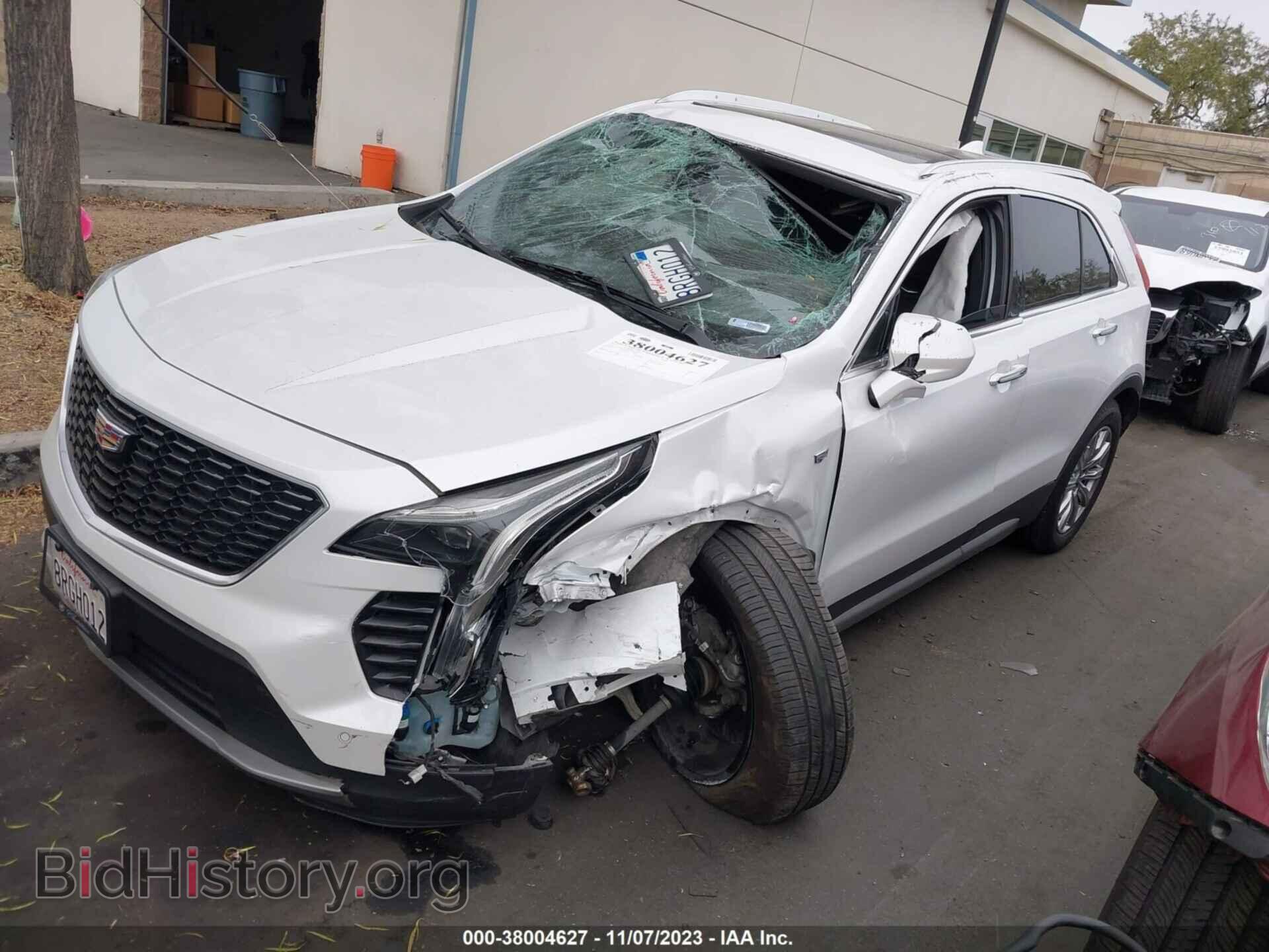 2019 CADILLAC XT4 - VIN: 1GYFZCR40KF174667 - Фото 2