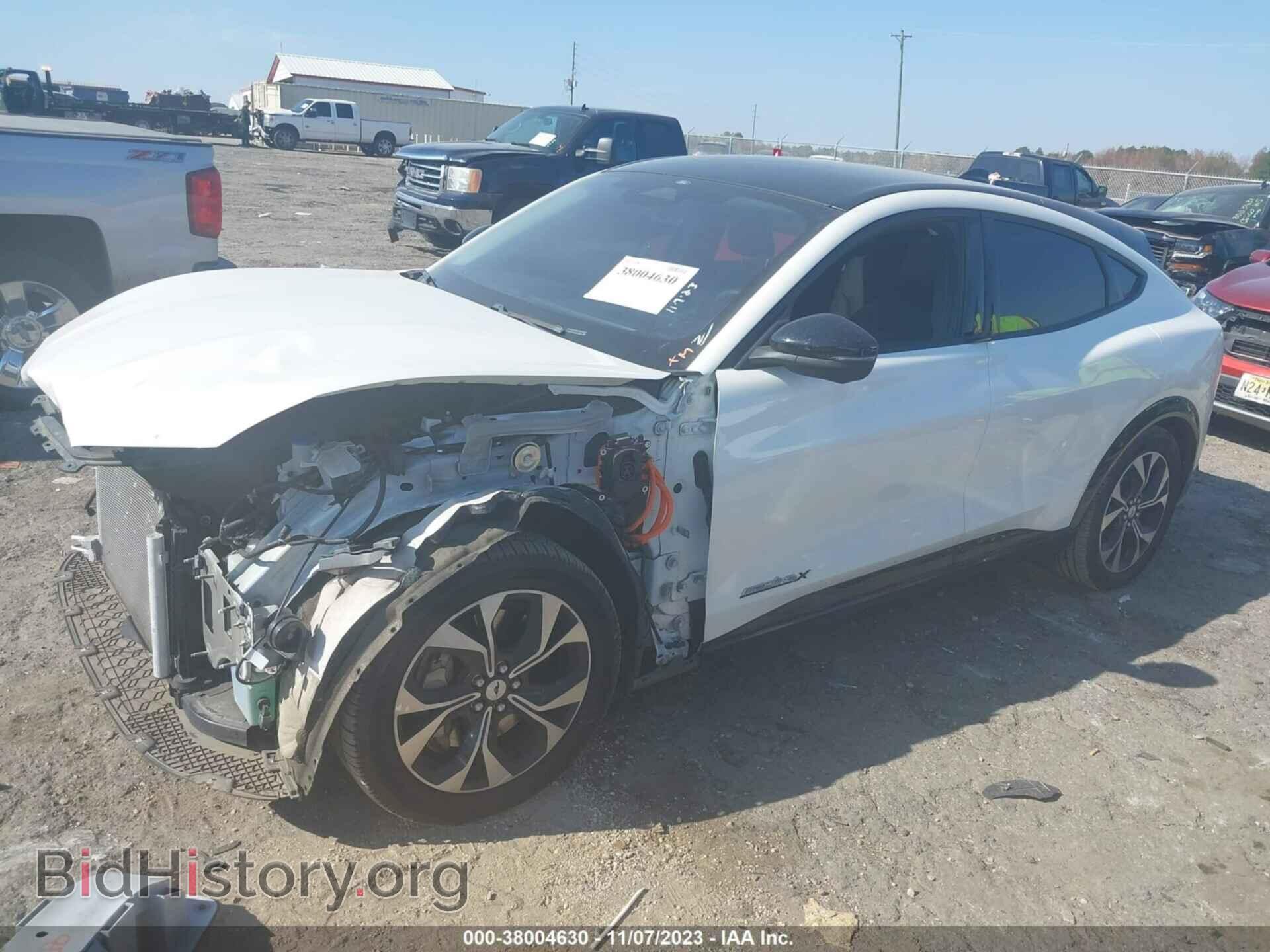 2021 FORD MUSTANG MACH-E - VIN: 3FMTK3SU2MMA03828 - Фото 2
