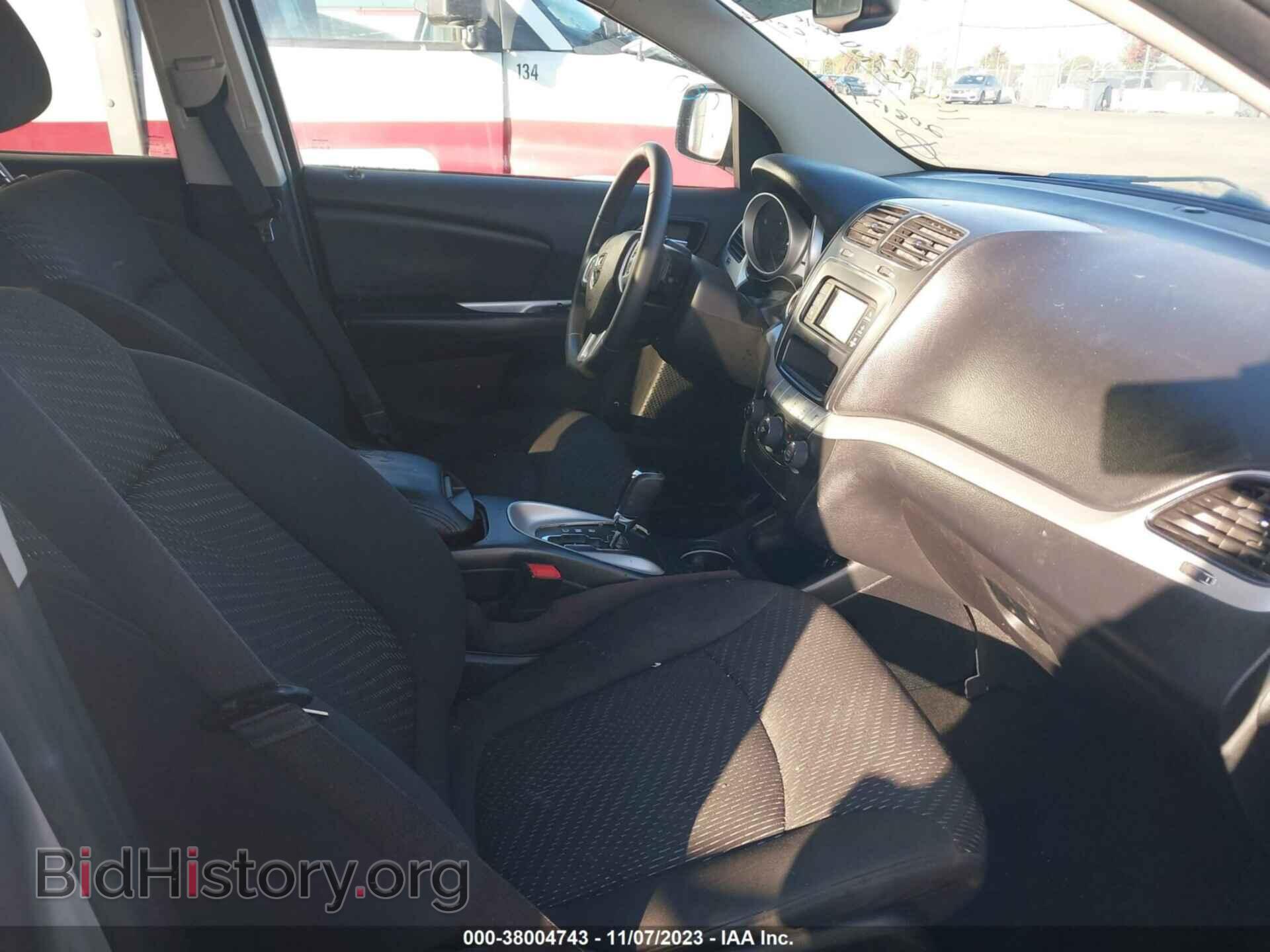 2016 DODGE JOURNEY - VIN: 3C4PDCAB2GT208124 - Фото 5