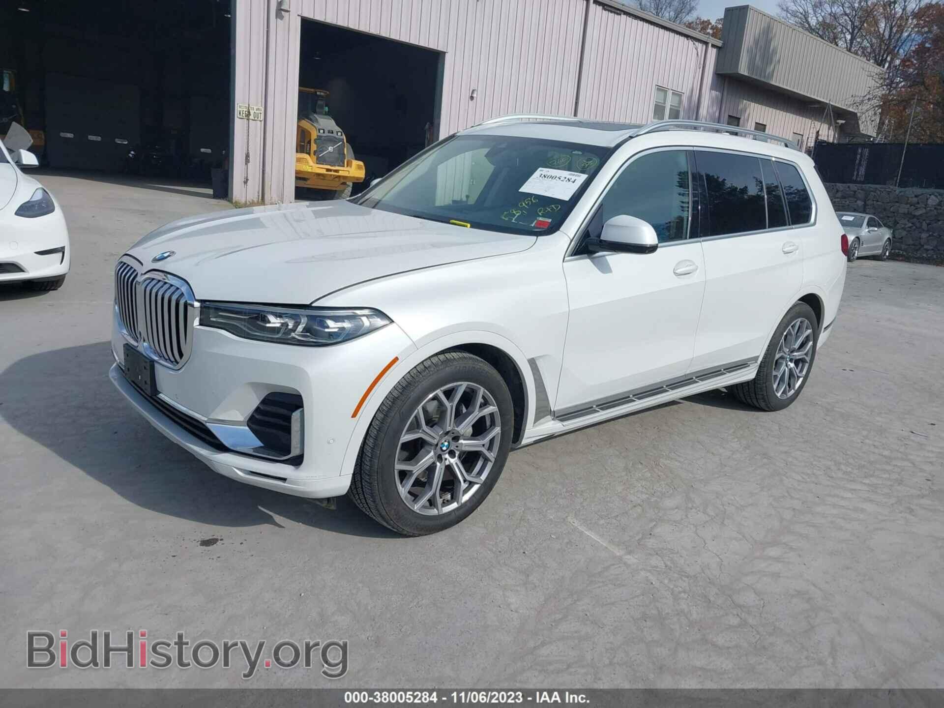 2021 BMW X7 - VIN: 5UXCW2C03M9F32798 - Фото 2