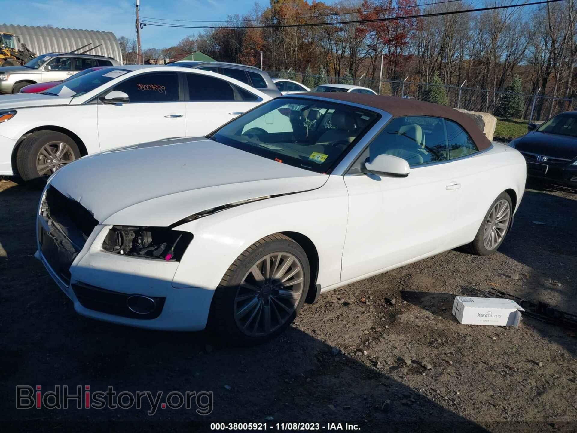 2012 AUDI A5 - VIN: WAULFAFH8CN004820 - Фото 2
