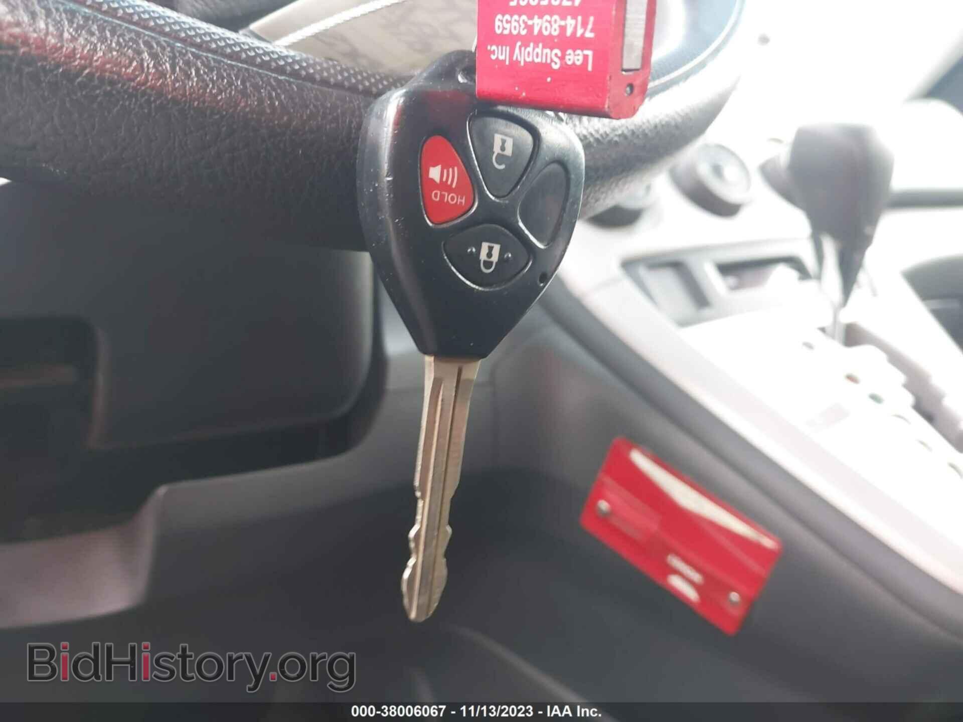 2011 TOYOTA MATRIX - VIN: 2T1KU4EEXBC586594 - Фото 11