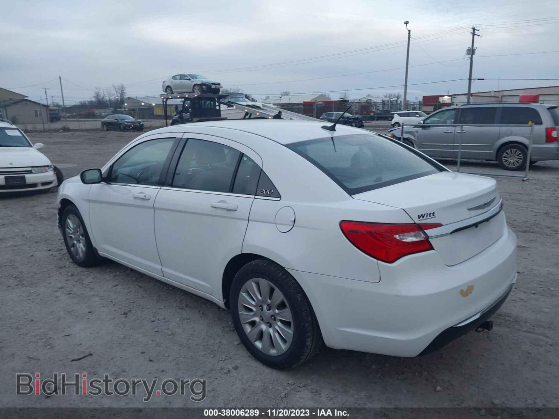 2013 CHRYSLER 200 - VIN: 1C3CCBAB2DN686104 - Фото 3