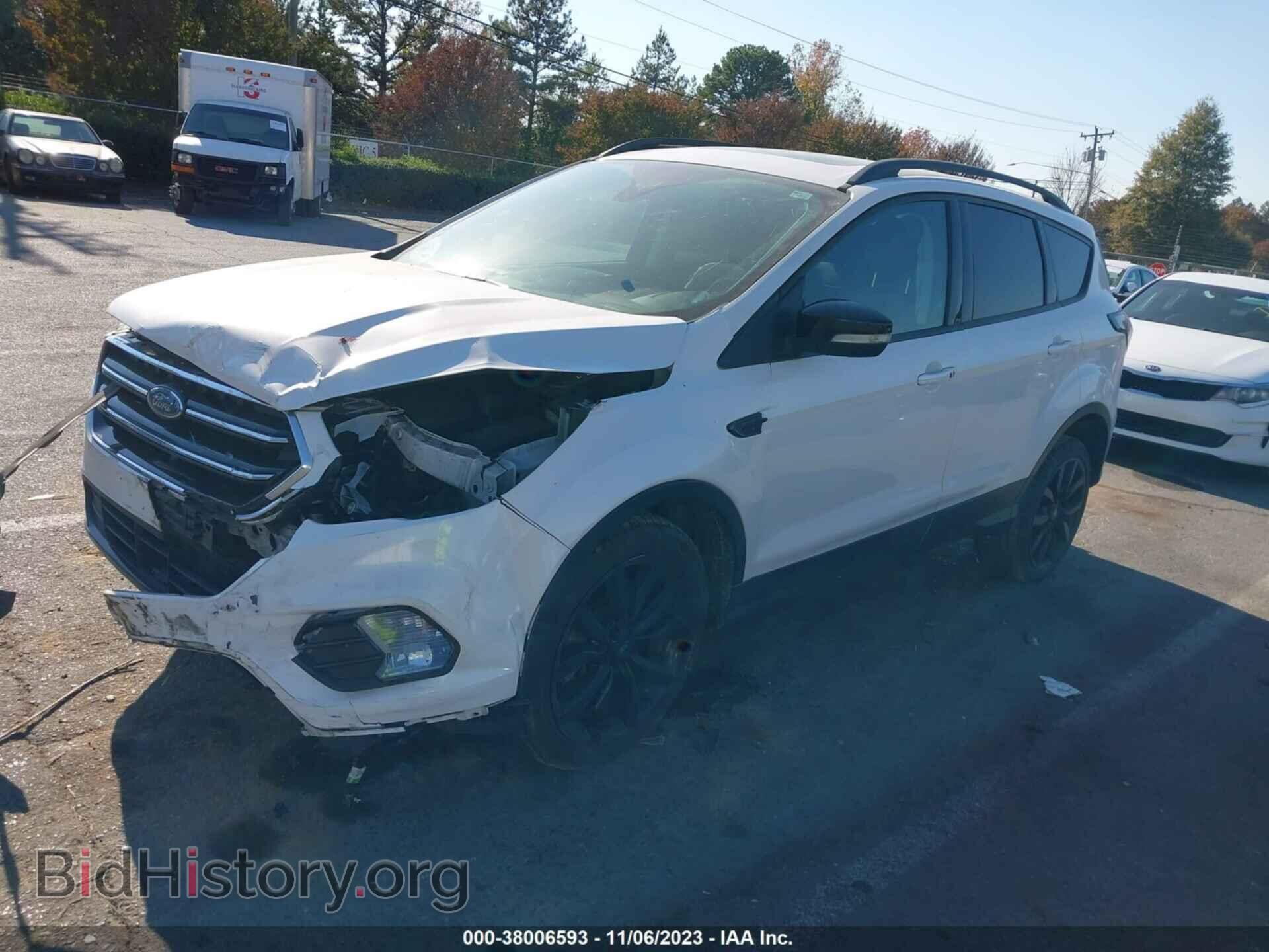 2017 FORD ESCAPE - VIN: 1FMCU9J96HUB74576 - Photo 2