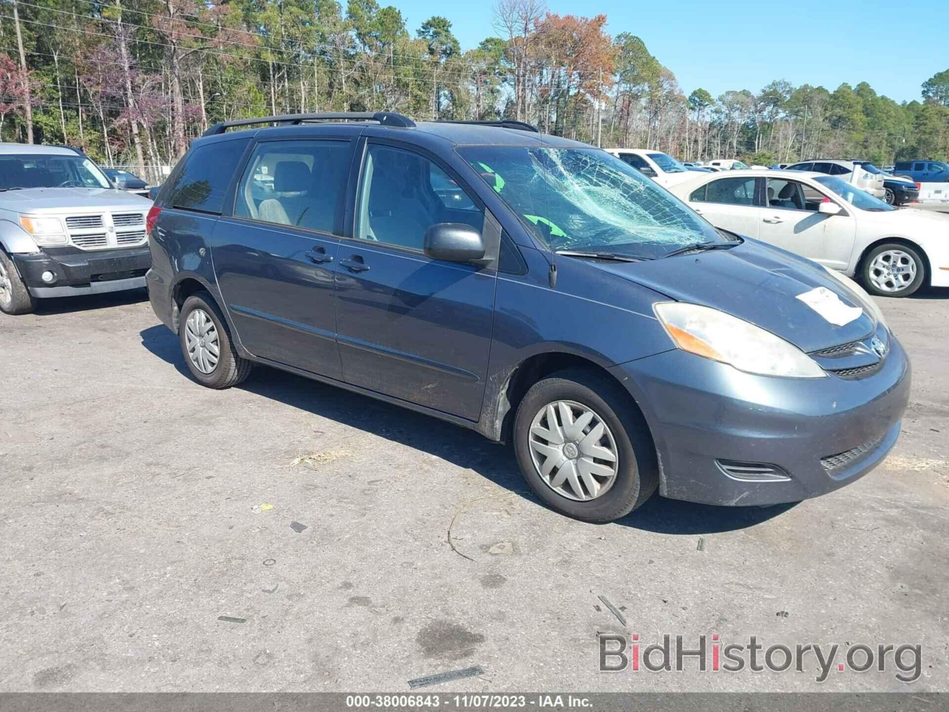 Photo 5TDZK23C98S166027 - TOYOTA SIENNA 2008