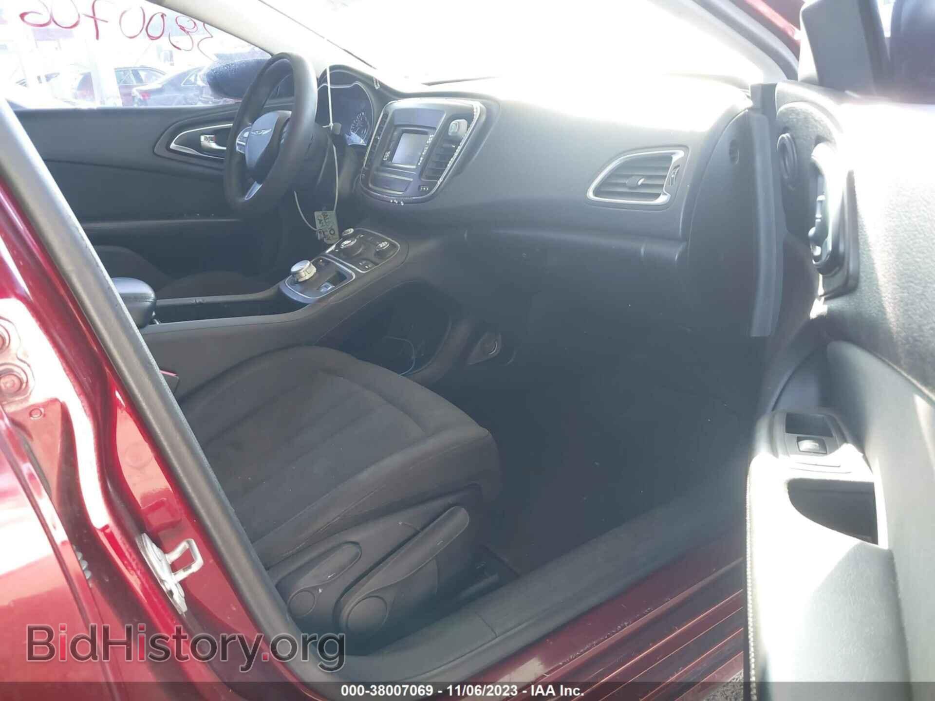 2016 CHRYSLER 200 - VIN: 1C3CCCAB4GN171213 - Photo 5