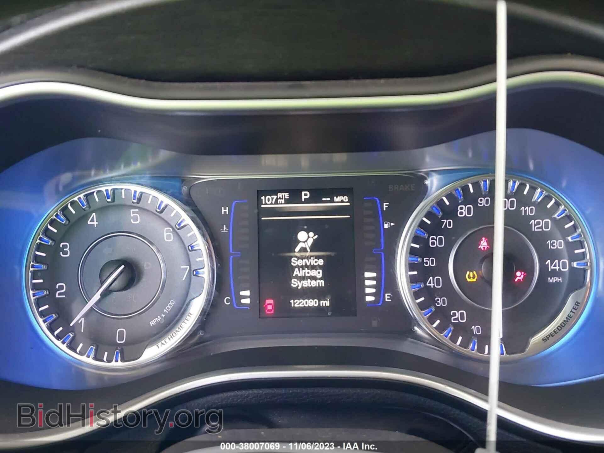 2016 CHRYSLER 200 - VIN: 1C3CCCAB4GN171213 - Photo 7