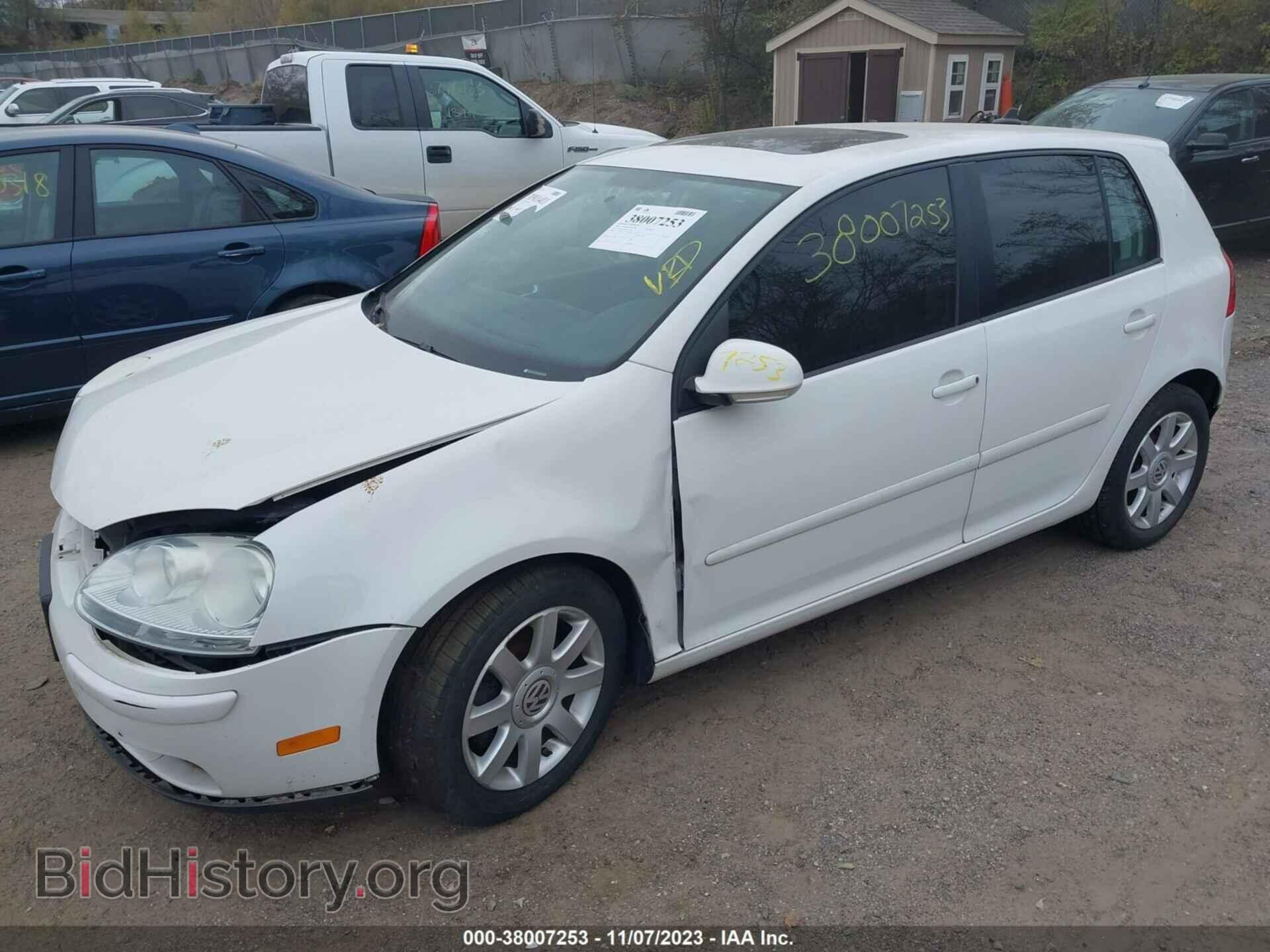 2008 VOLKSWAGEN RABBIT - VIN: WVWDB71K08W320528 - Фото 2