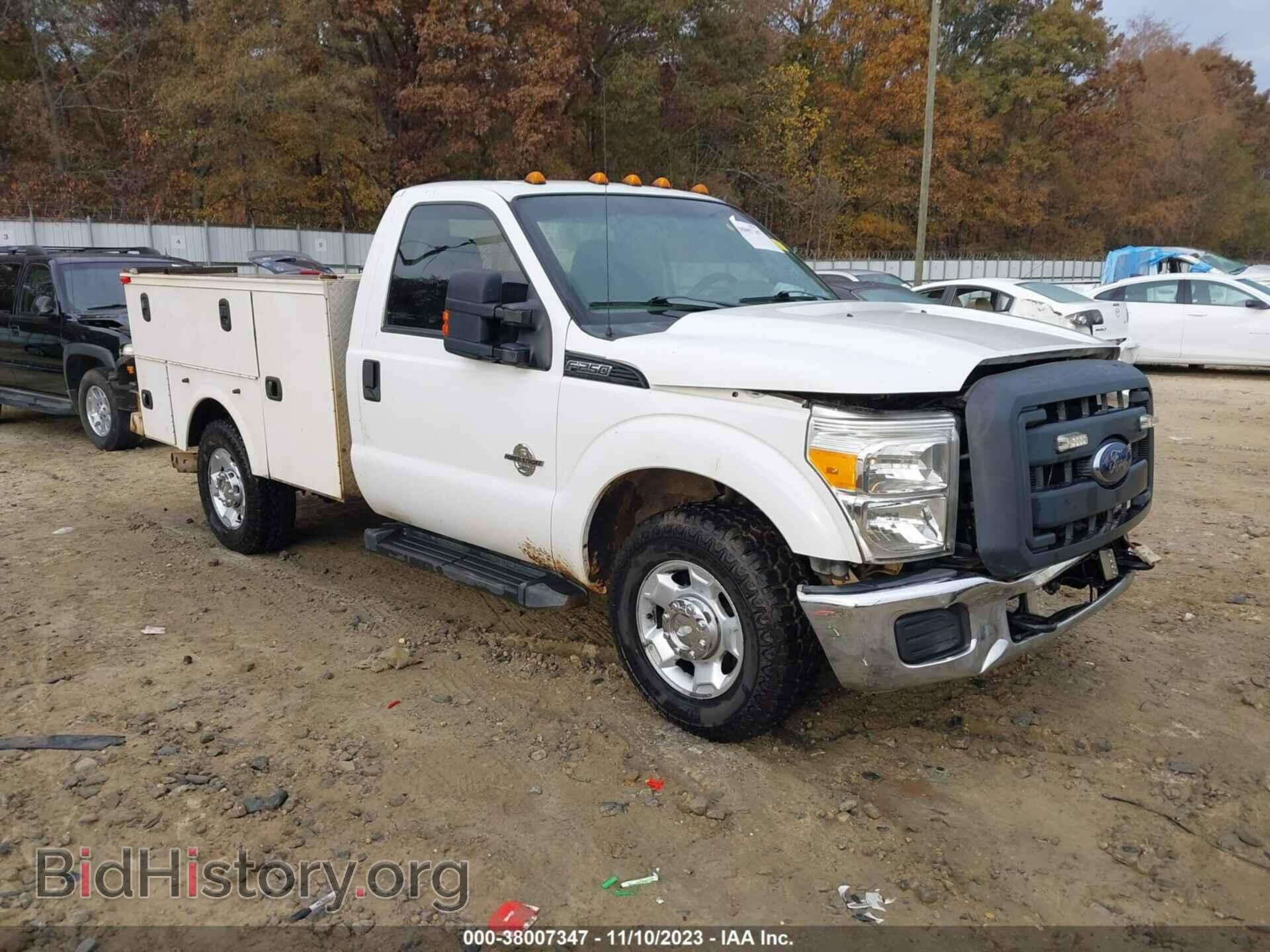 Фотография 1FDBF2AT5CEC97328 - FORD F-250 2012