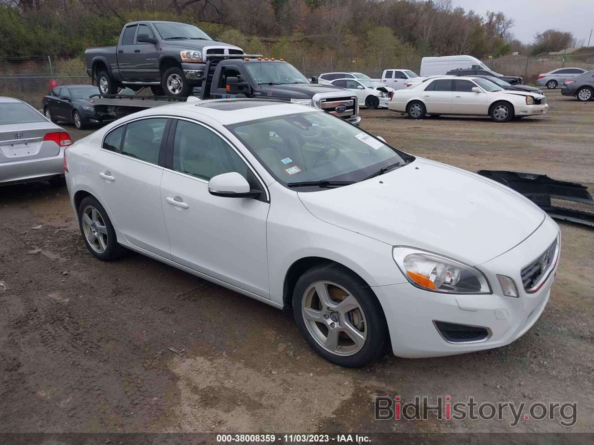 Photo YV1612FH8D2173088 - VOLVO S60 2013