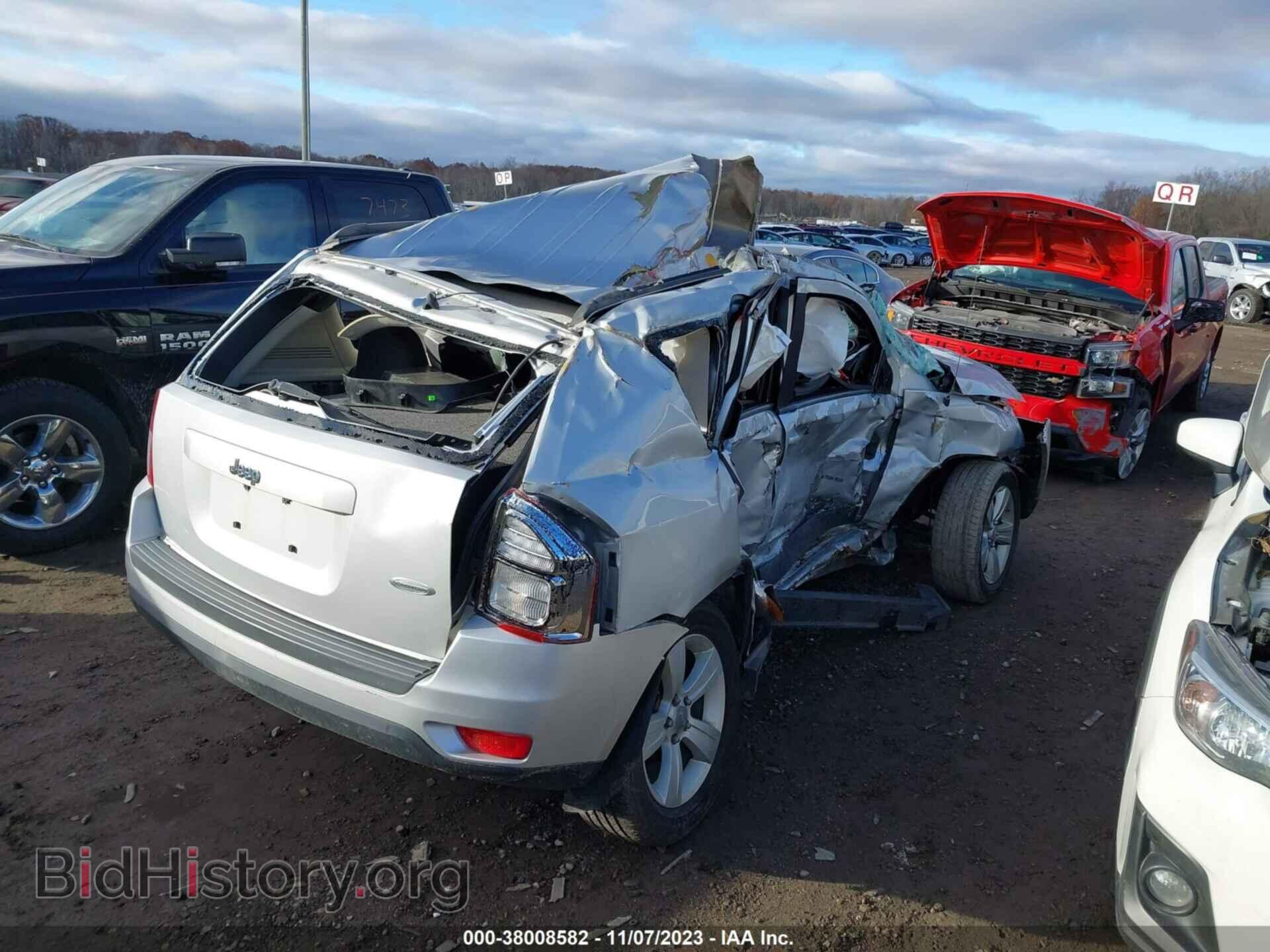 2011 JEEP COMPASS - VIN: 1J4NT1FB8BD170723 - Фото 4