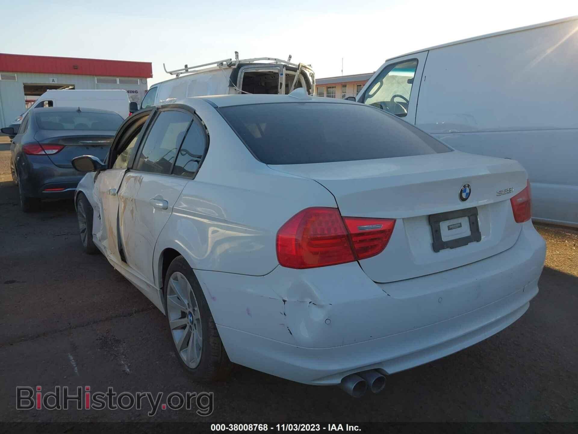 2011 BMW 3 SERIES - VIN: WBAPH7C50BE682839 - Фото 3