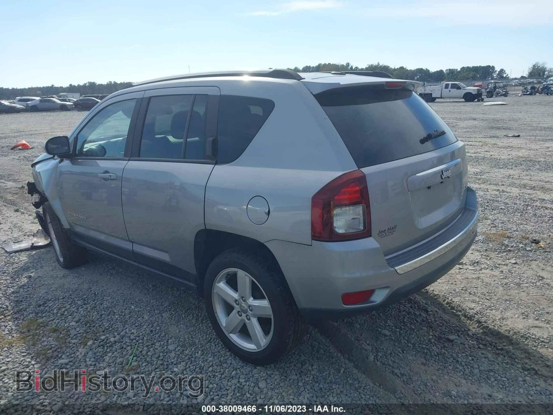 2014 JEEP COMPASS - VIN: 1C4NJCEA9ED818736 - Фото 3