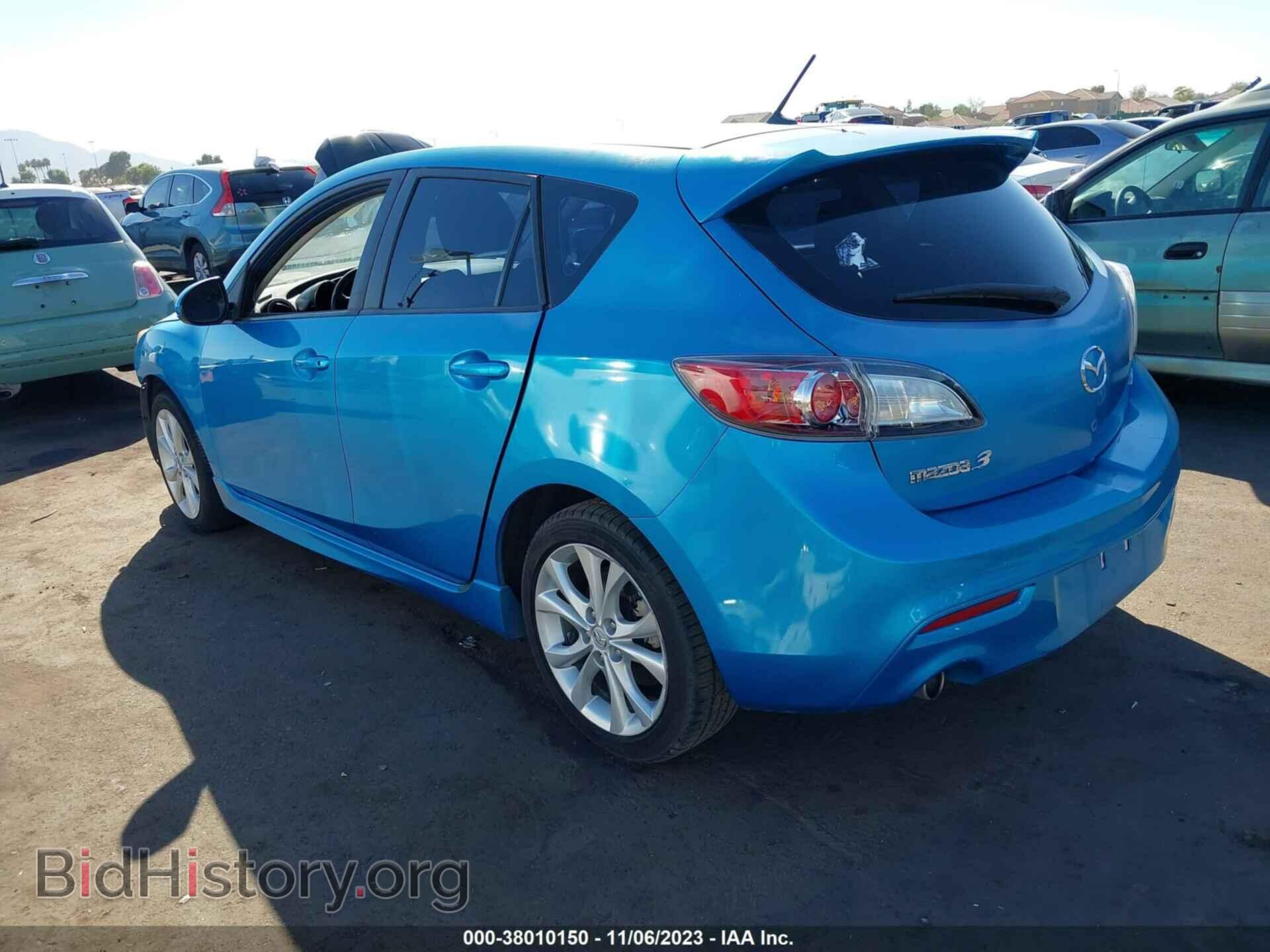 2011 MAZDA MAZDA3 - VIN: JM1BL1K59B1367409 - Фото 3