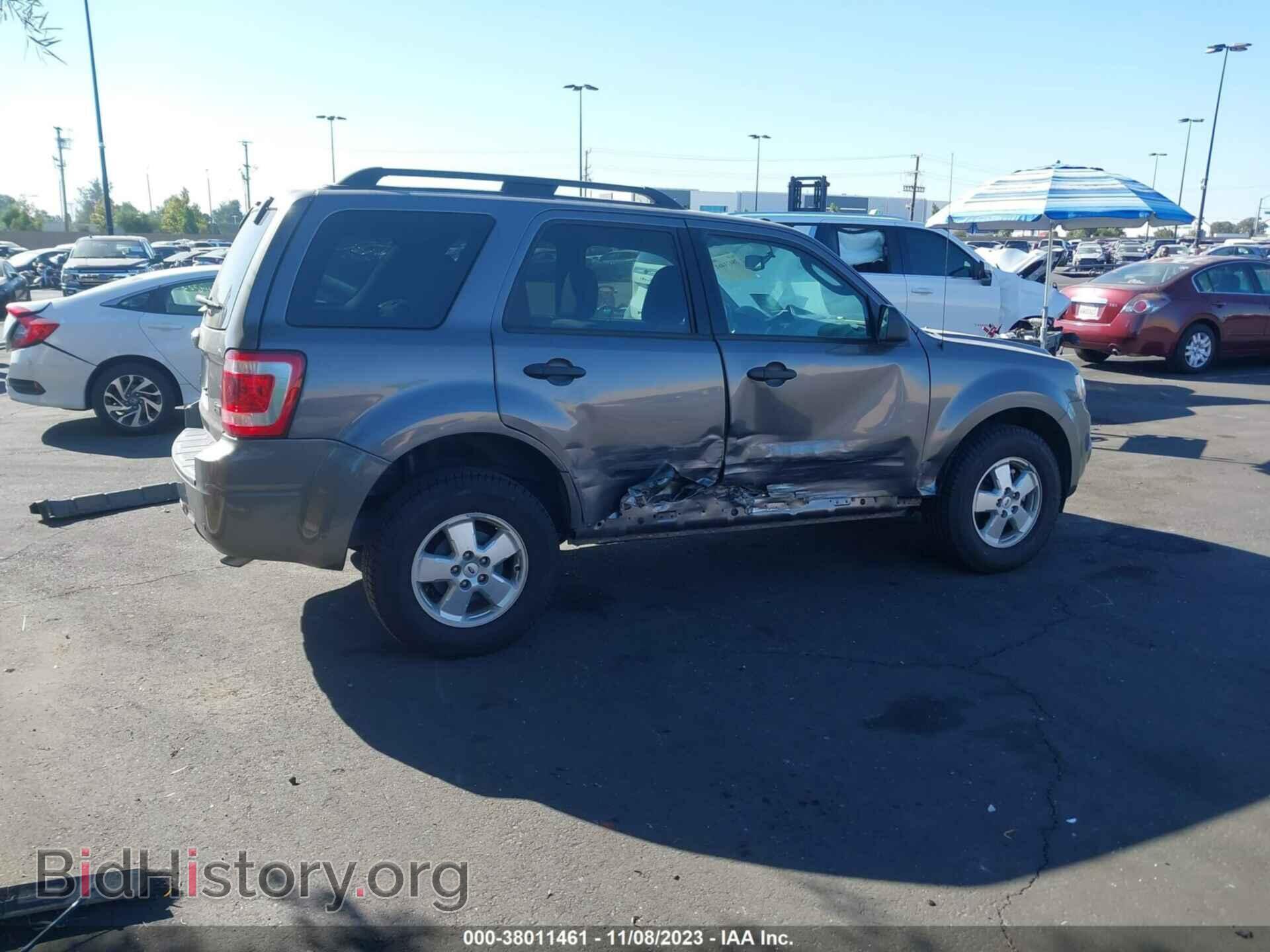 2011 FORD ESCAPE - VIN: 1FMCU0DG2BKB98348 - Фото 4