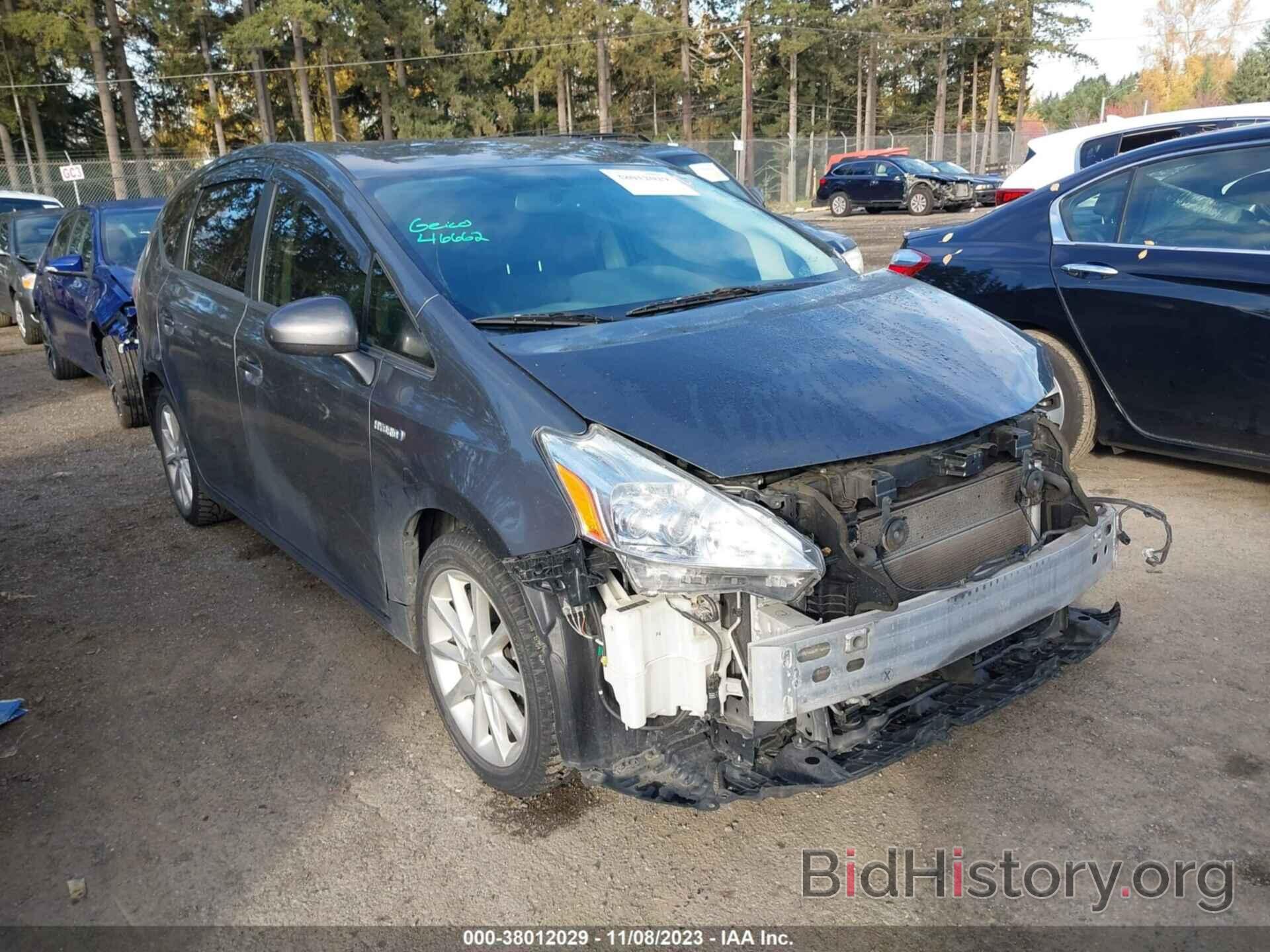 Photo JTDZN3EU4C3111661 - TOYOTA PRIUS V 2012